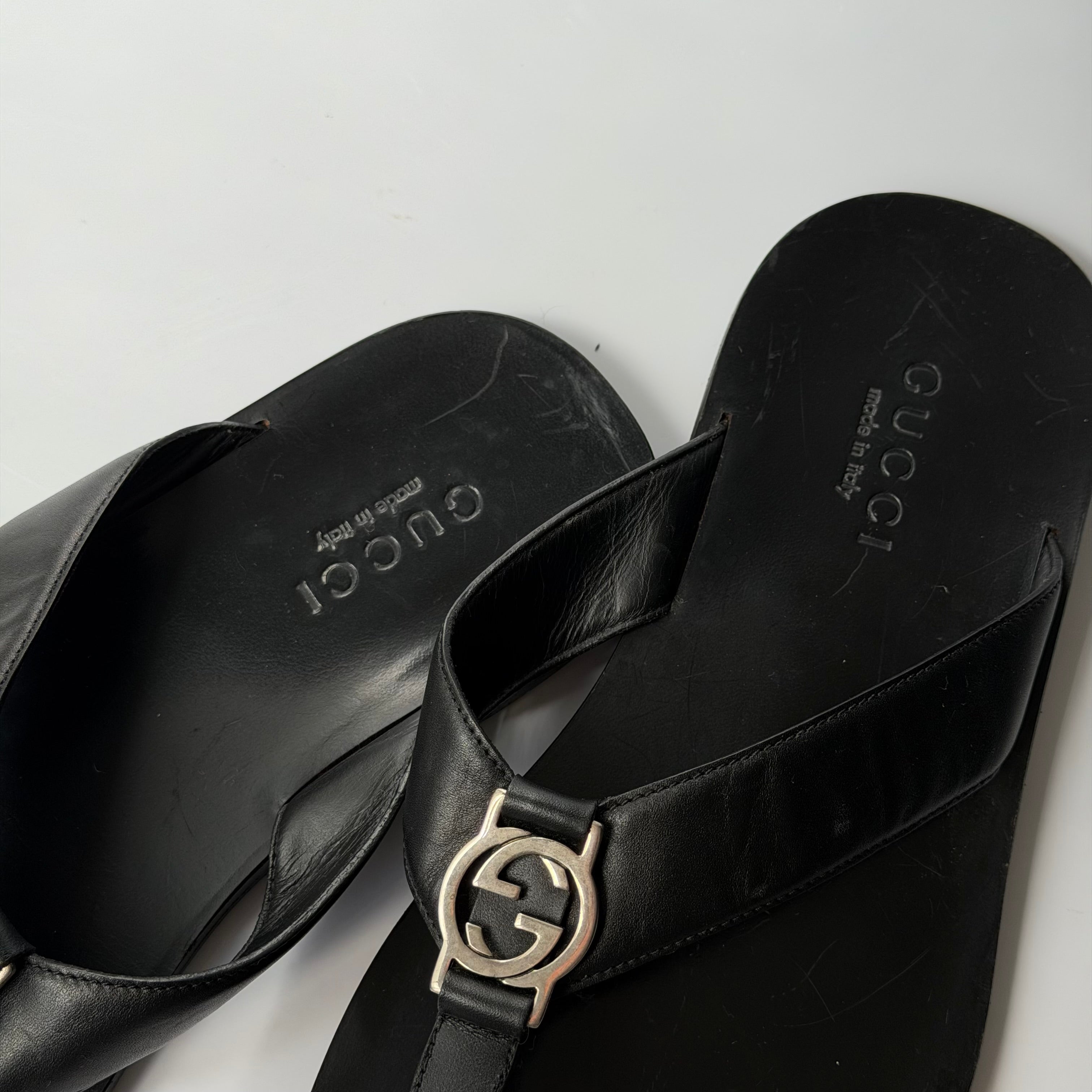 Gucci 2000s Flip Flops