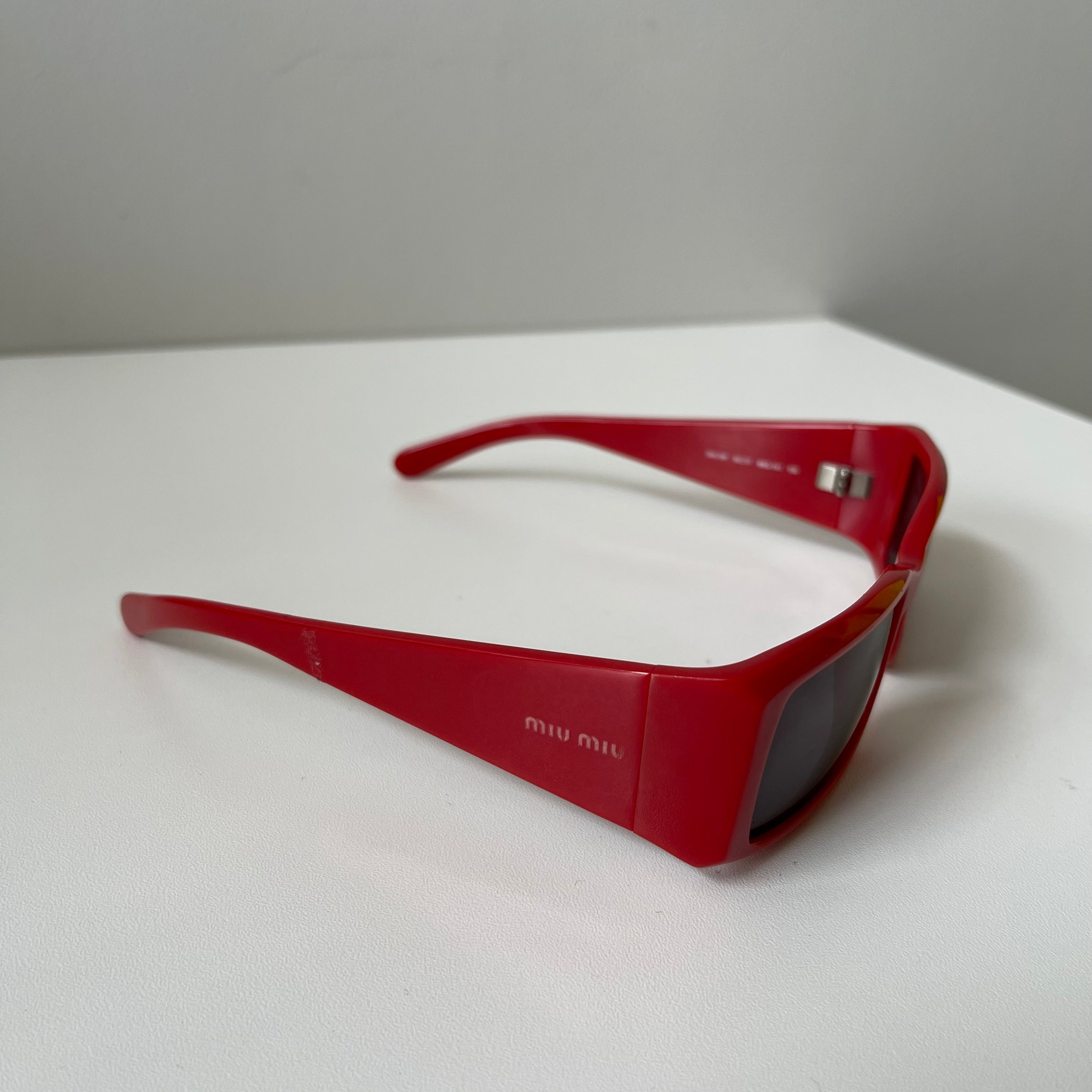 Miu Miu SMUF19 Red Sunglasses