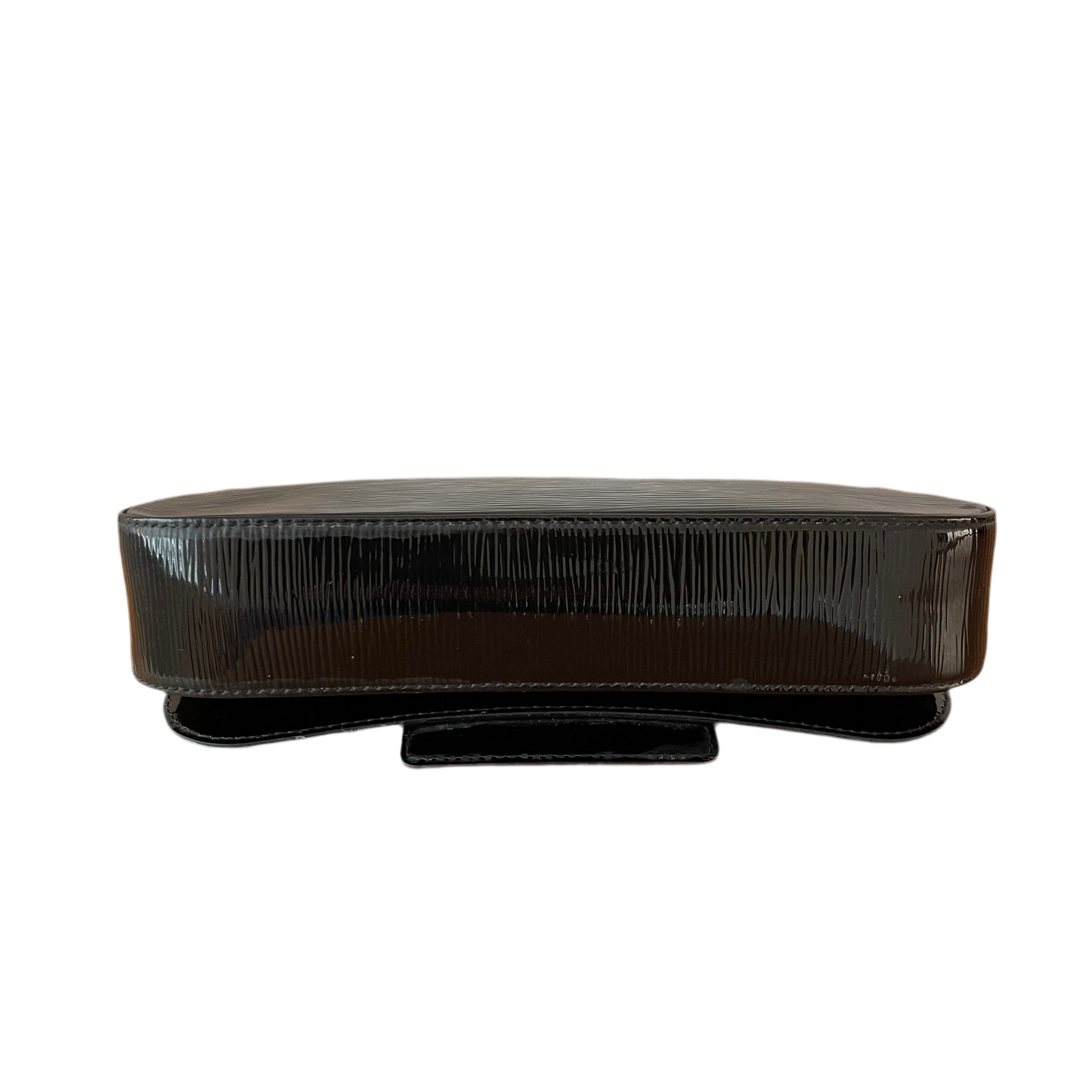Louis Vuitton Sobe Eletric Epi Clutch