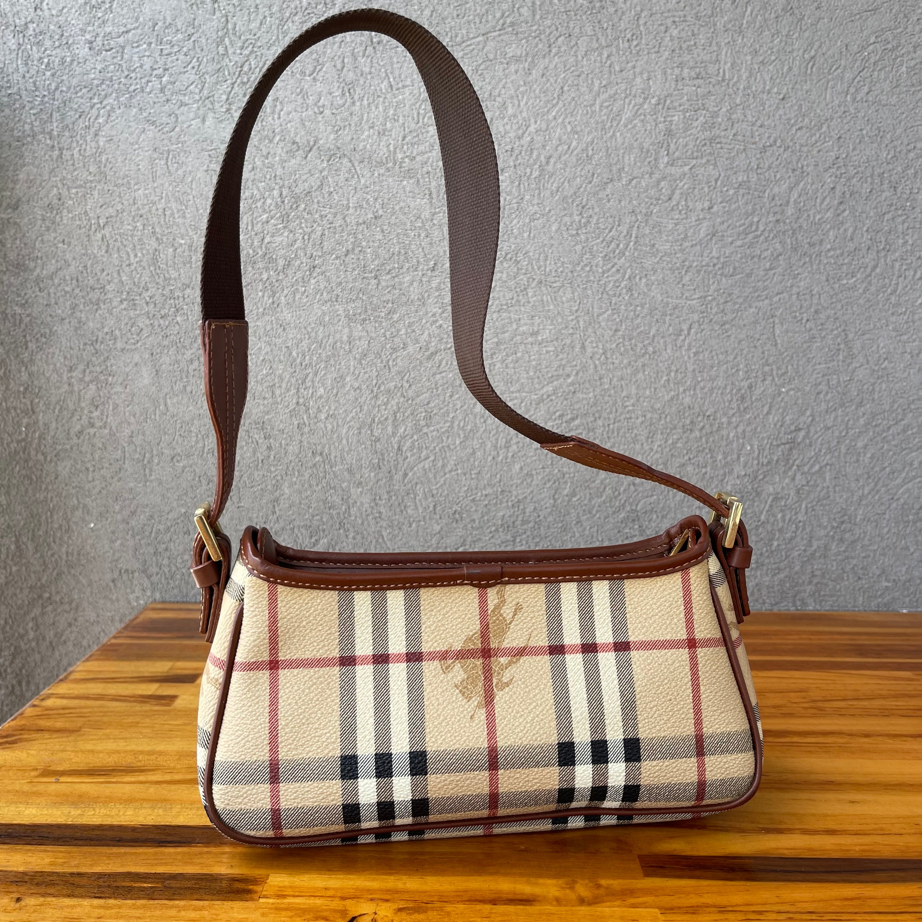 Burberry Check Pochette