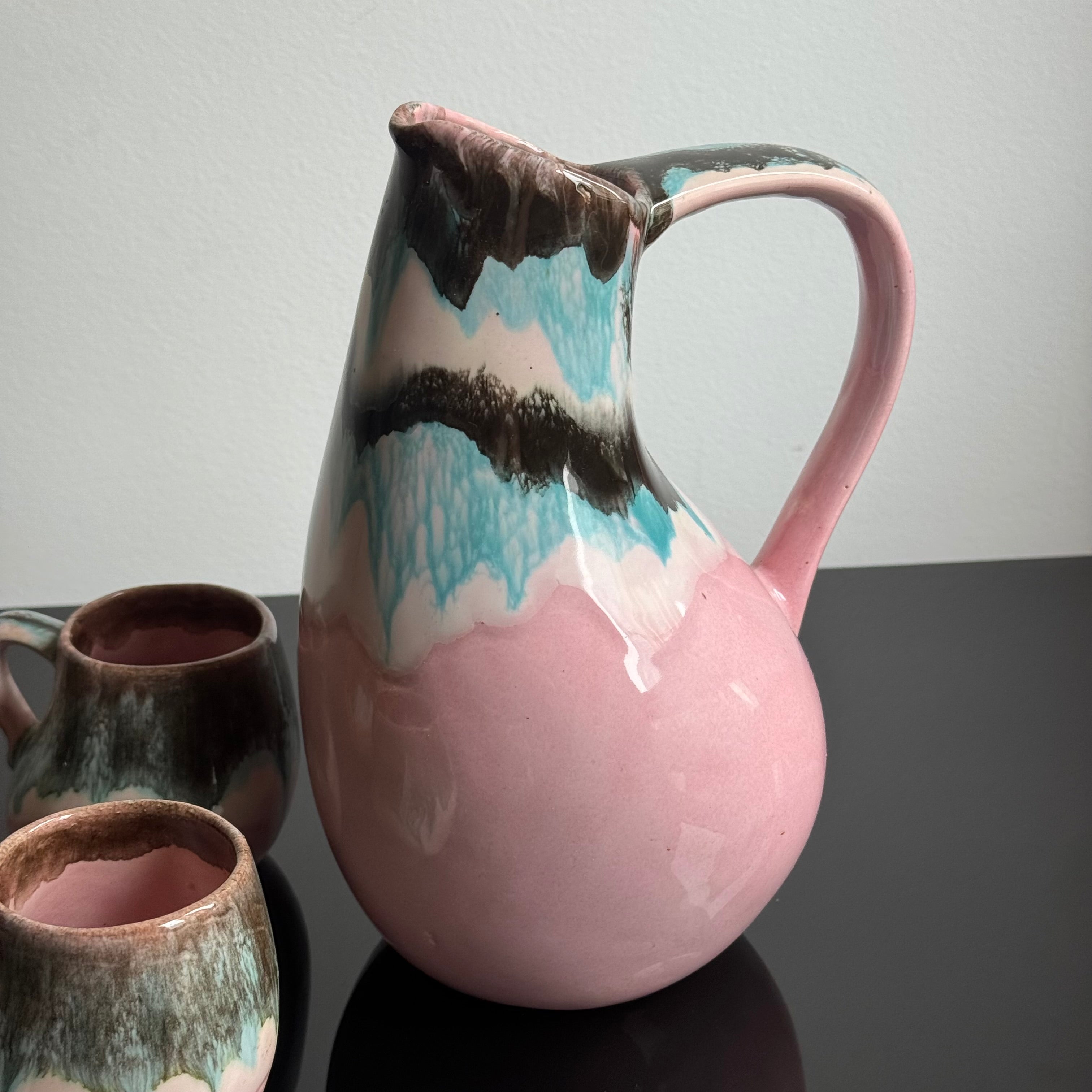 Set Jarra e canecas “Pink”