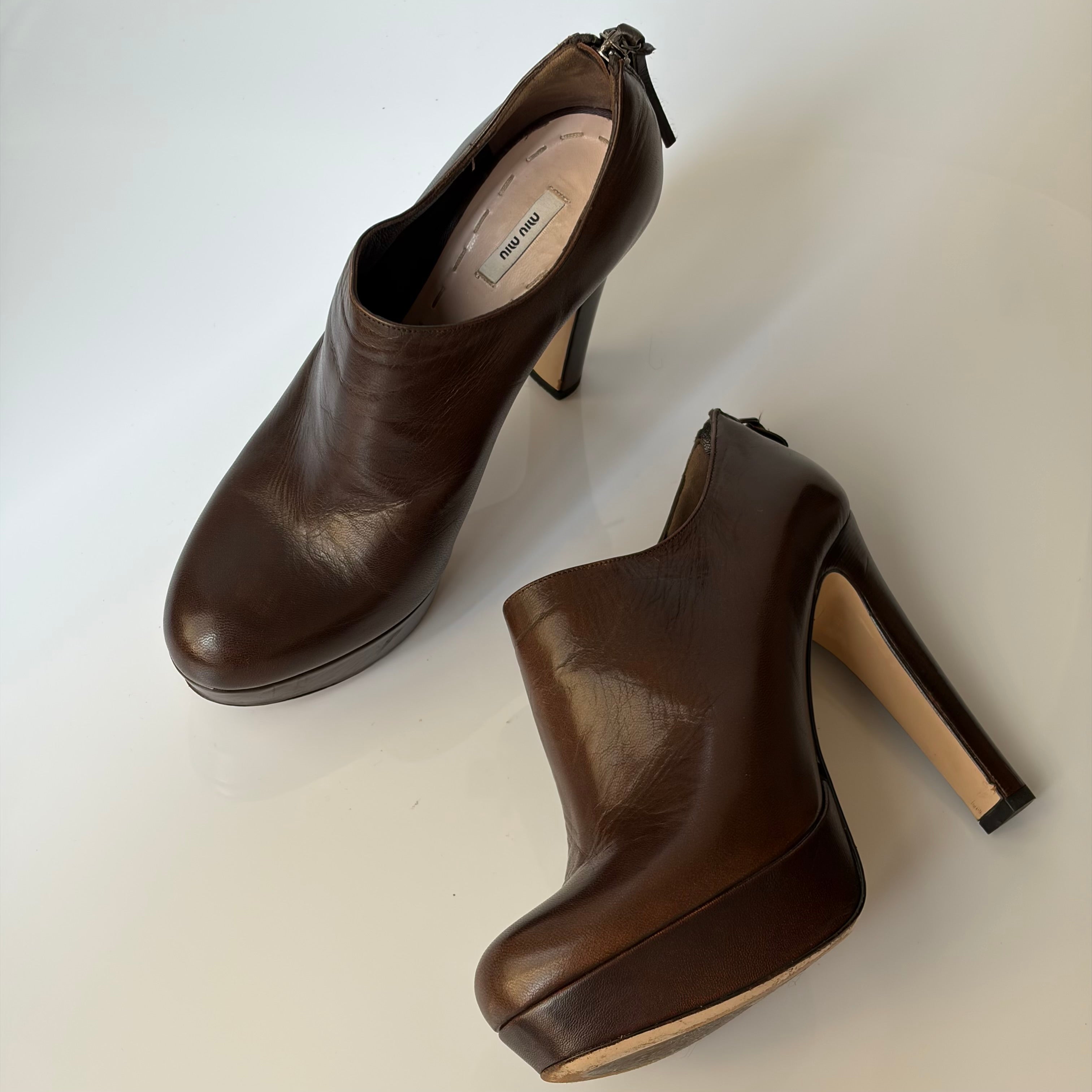 Miu Miu Brown Leather Pumps