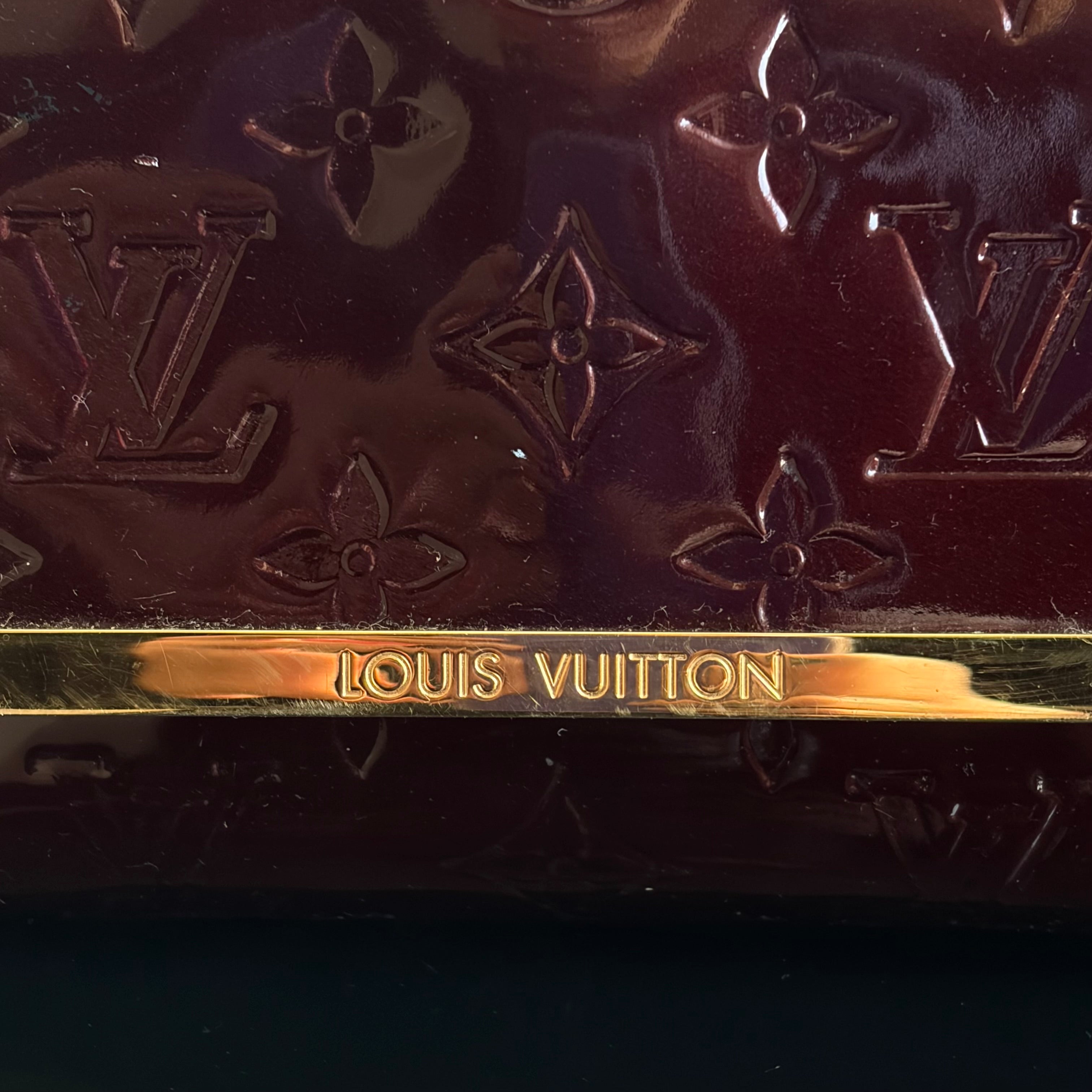 Louis Vuitton Amarante Monogram Vernis Rossmore PM Bag