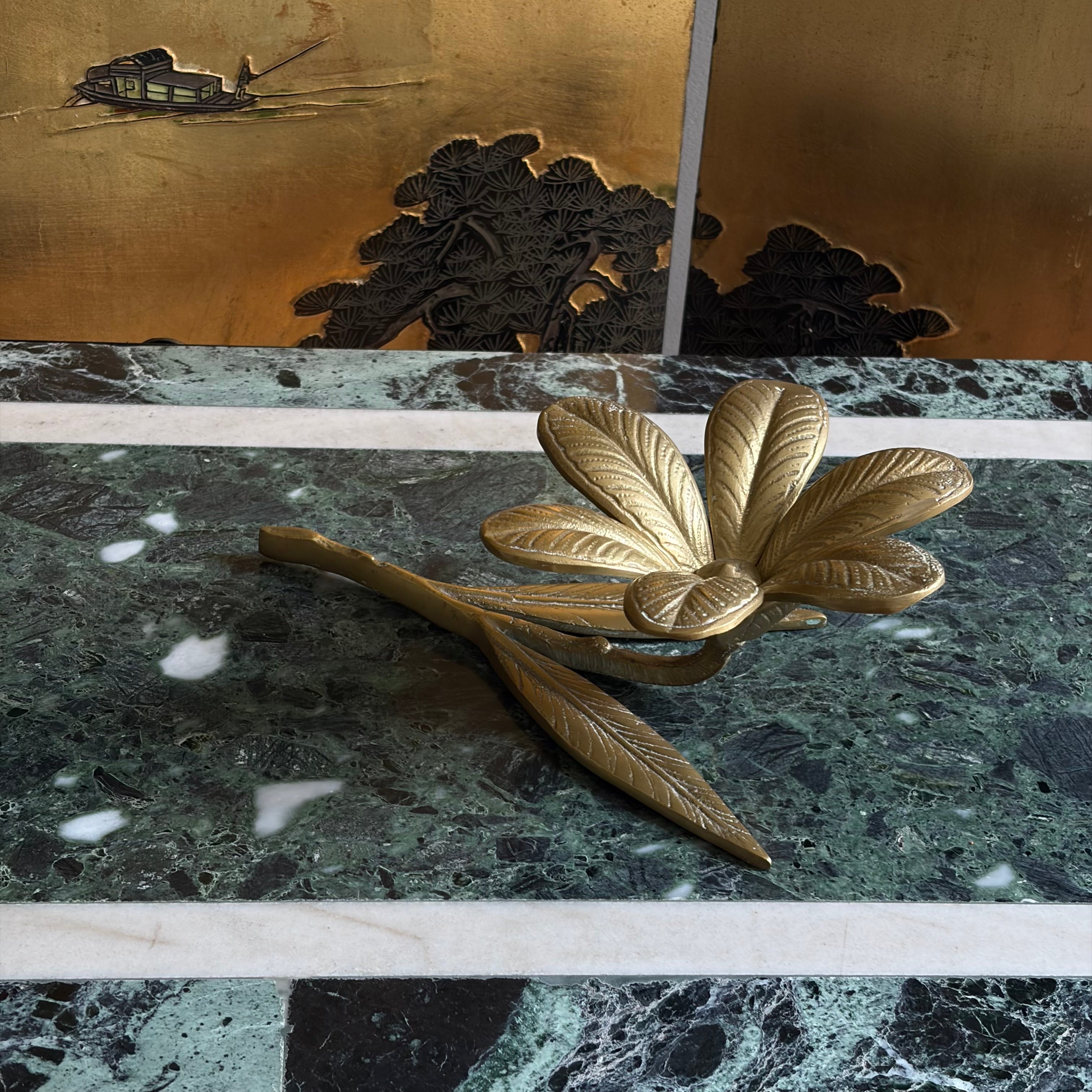 Cinzeiro Gold Flower