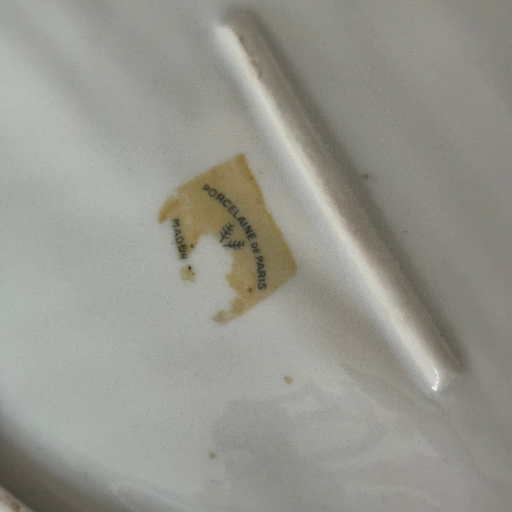 Porcelaine de Paris Leaf Bowl
