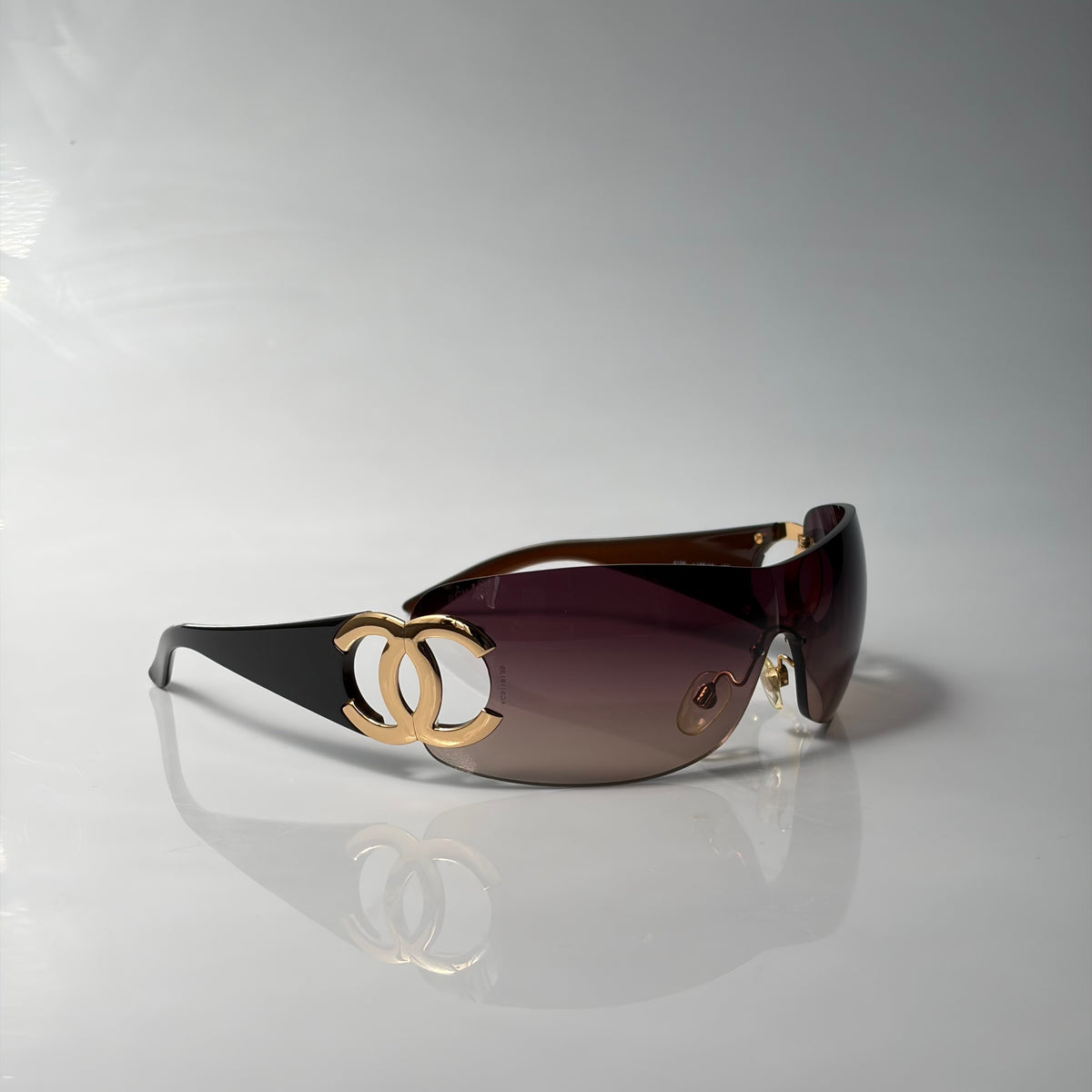 Chanel 5125 Golden Logo Sunglasses