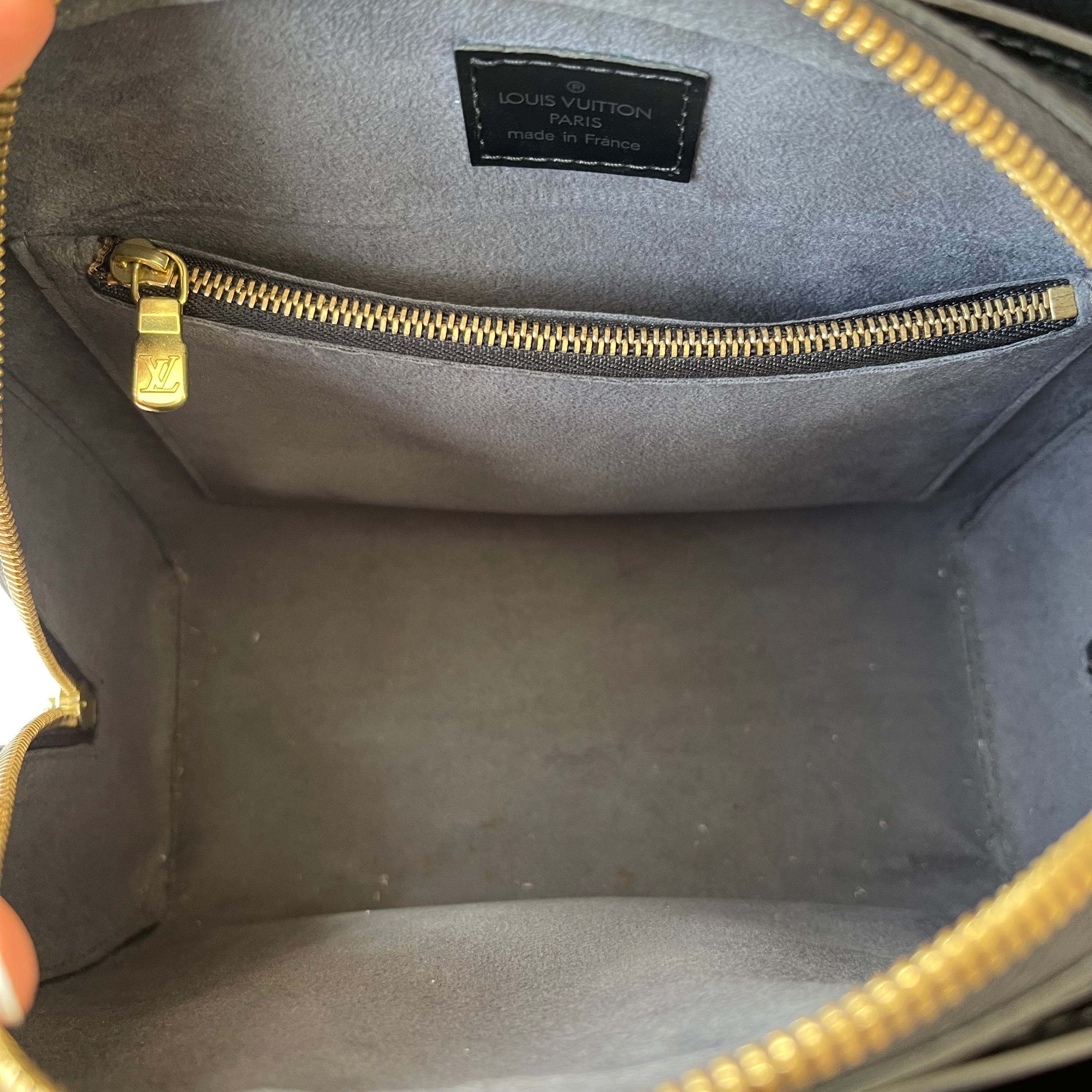 Louis Vuitton Epi Pont Neuf