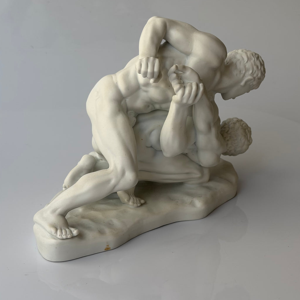 Escultura “The Wrestlers”
