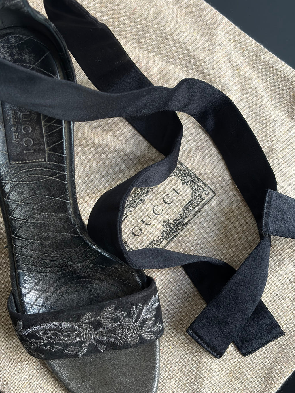 Gucci by Tom Ford Velvet Heels