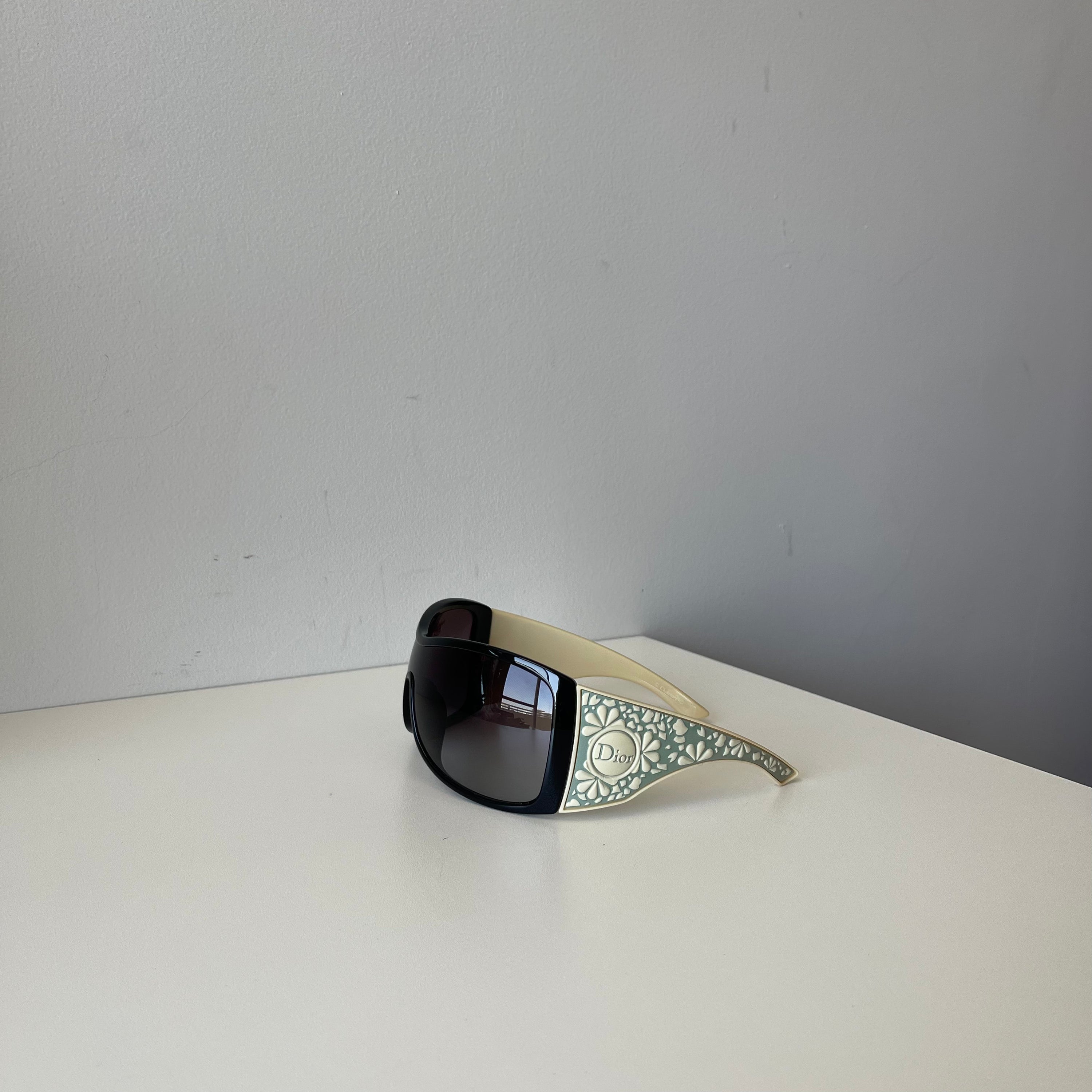 Christian dior Cherry Tree Sunglasses