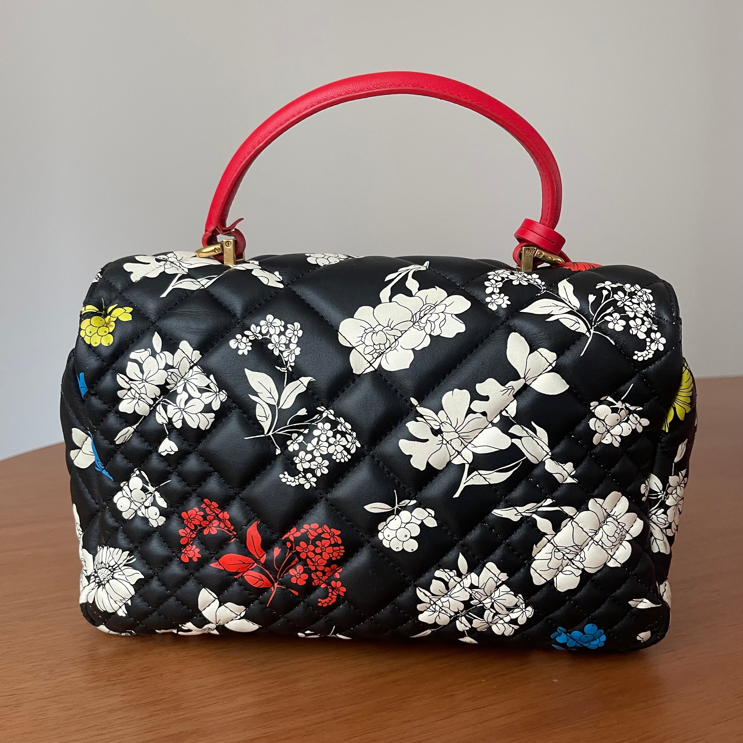 Versace S/S 2019 Napa Print Bouquet Quilted Icon Bag