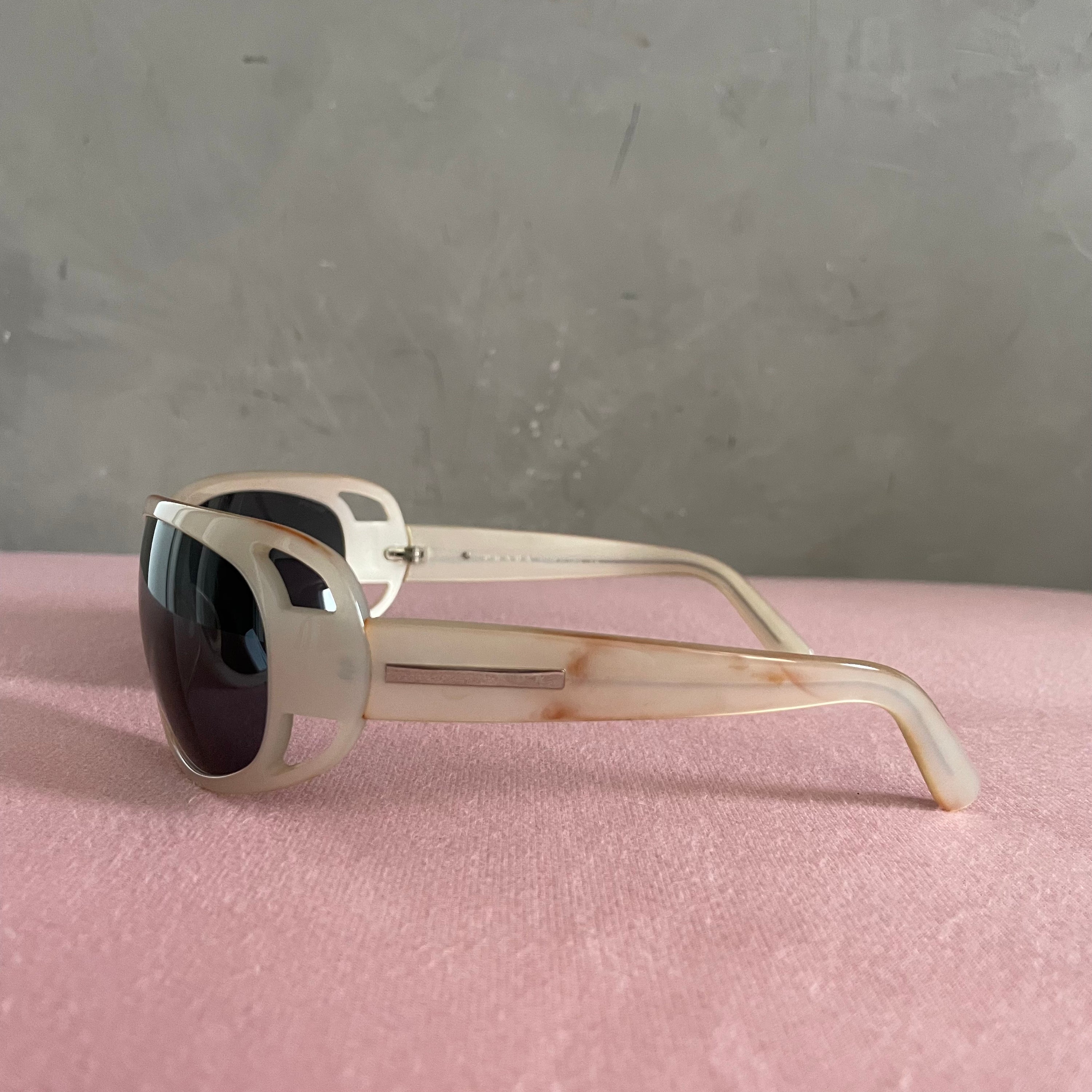 Prada SPR03F Sunglasses