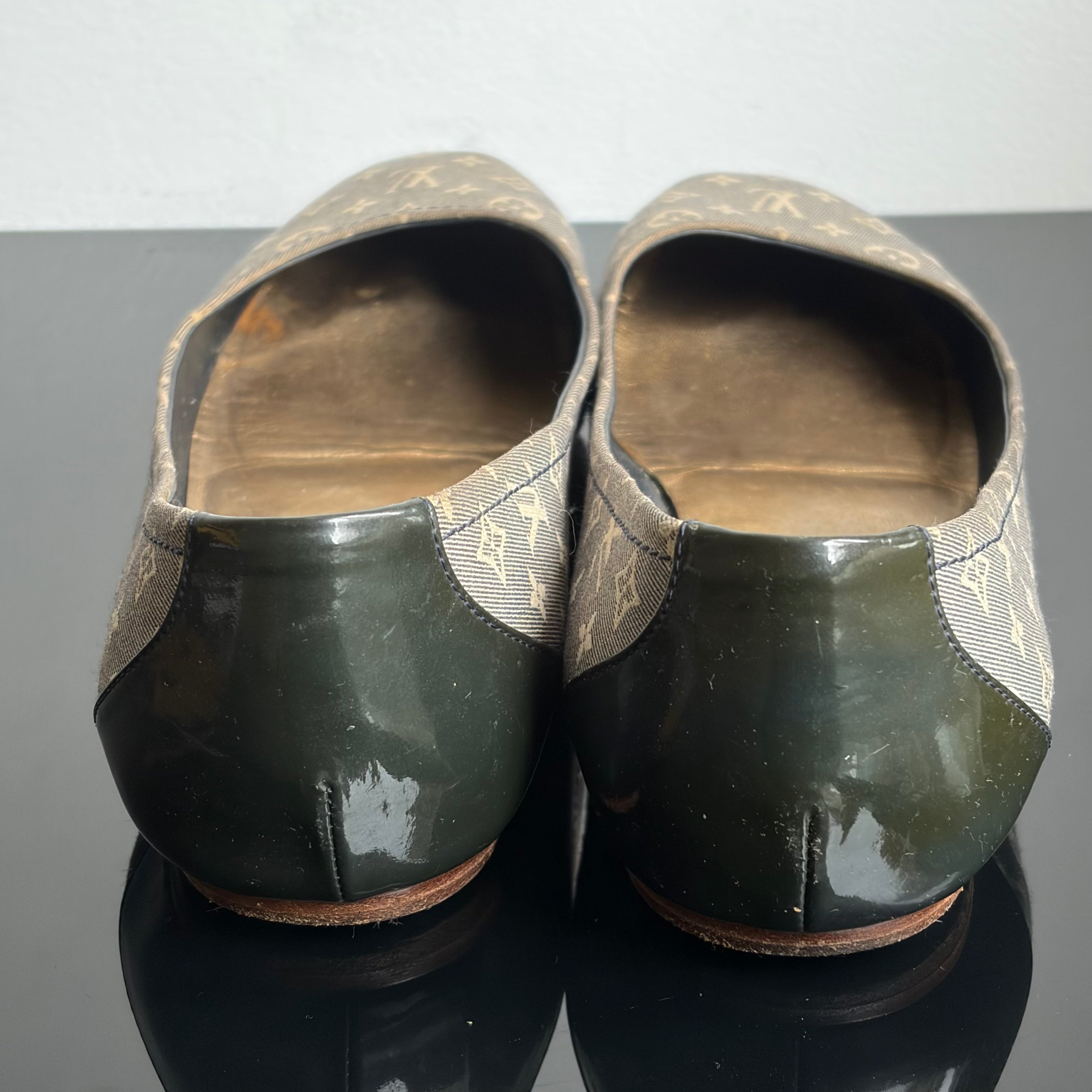 Louis Vuitton Canvas Mini Lin Monogram Flats