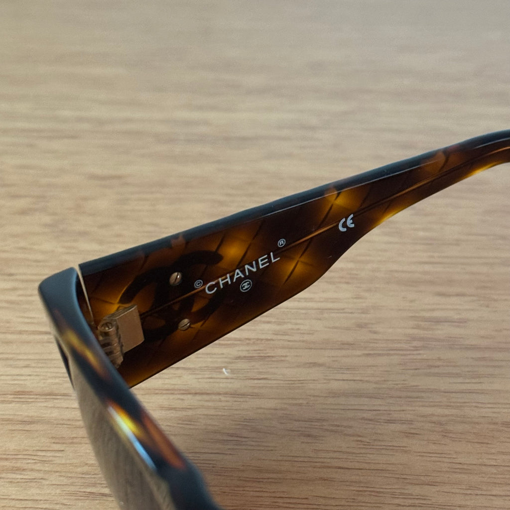 Chanel 01450 90s sunglasses