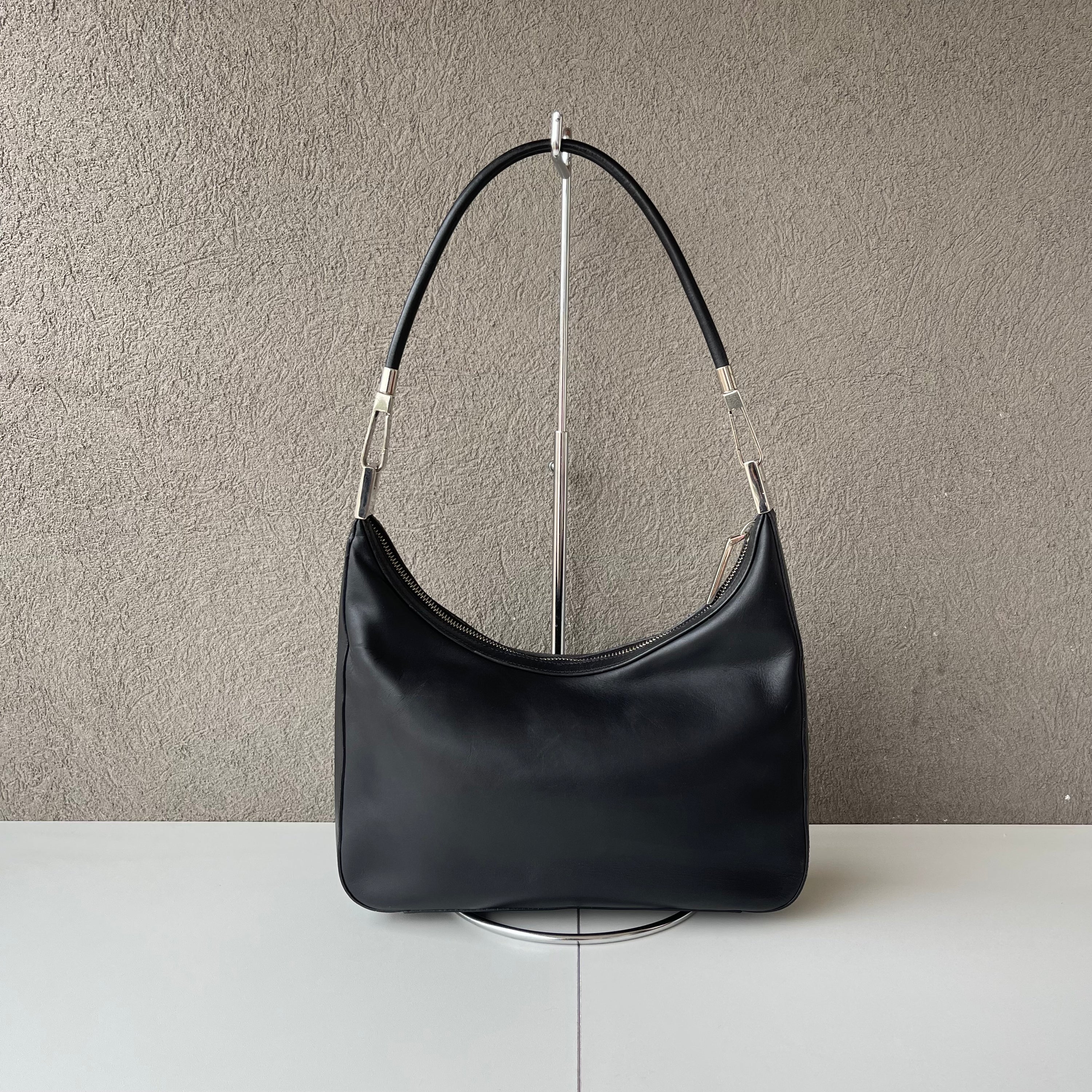 Gucci by Tom Ford Shoulder Bag