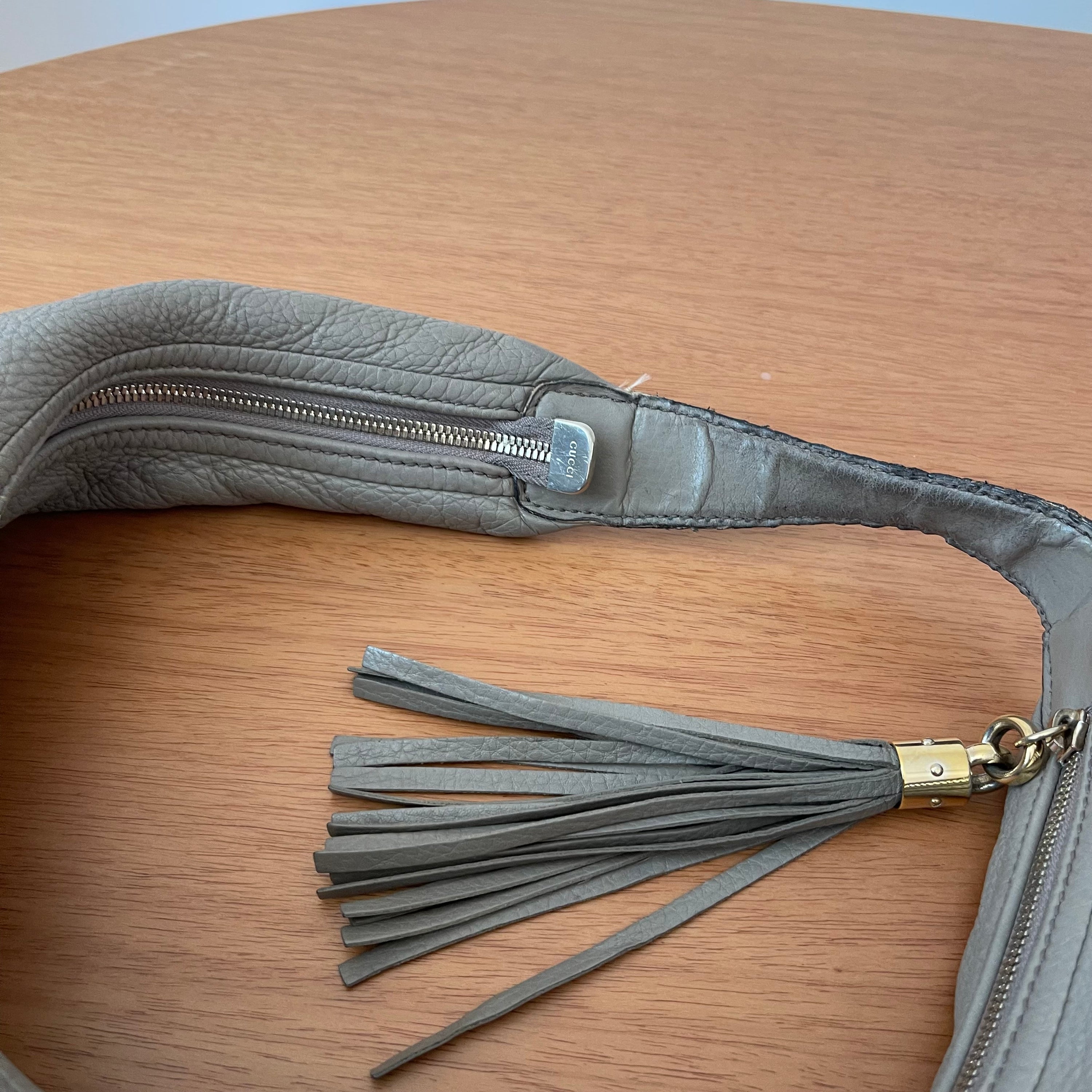 Gucci Soho Hobo Grey Leather Shoulder Bag