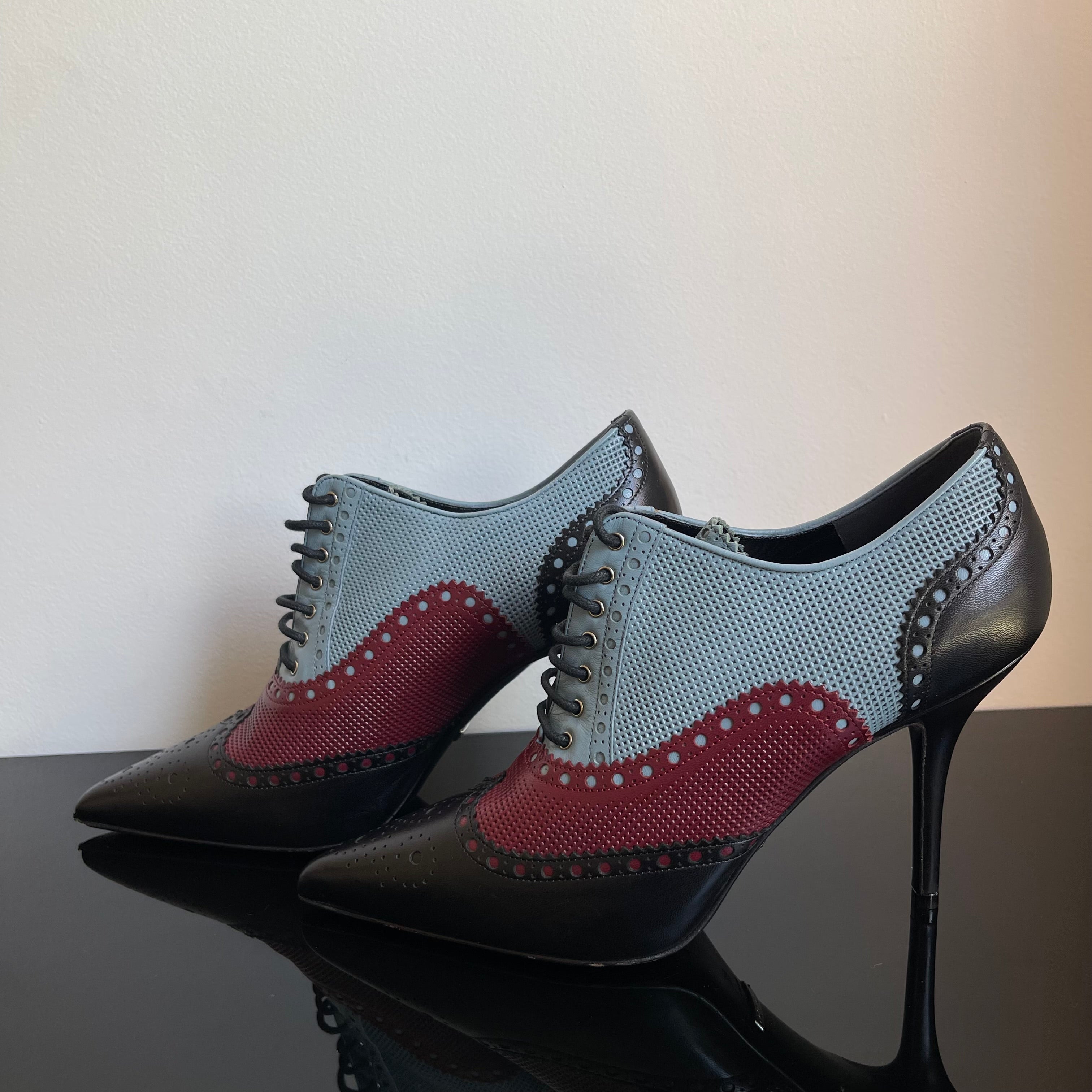 Gucci Calfskin Gia Oxford Stiletto Ankle Boots