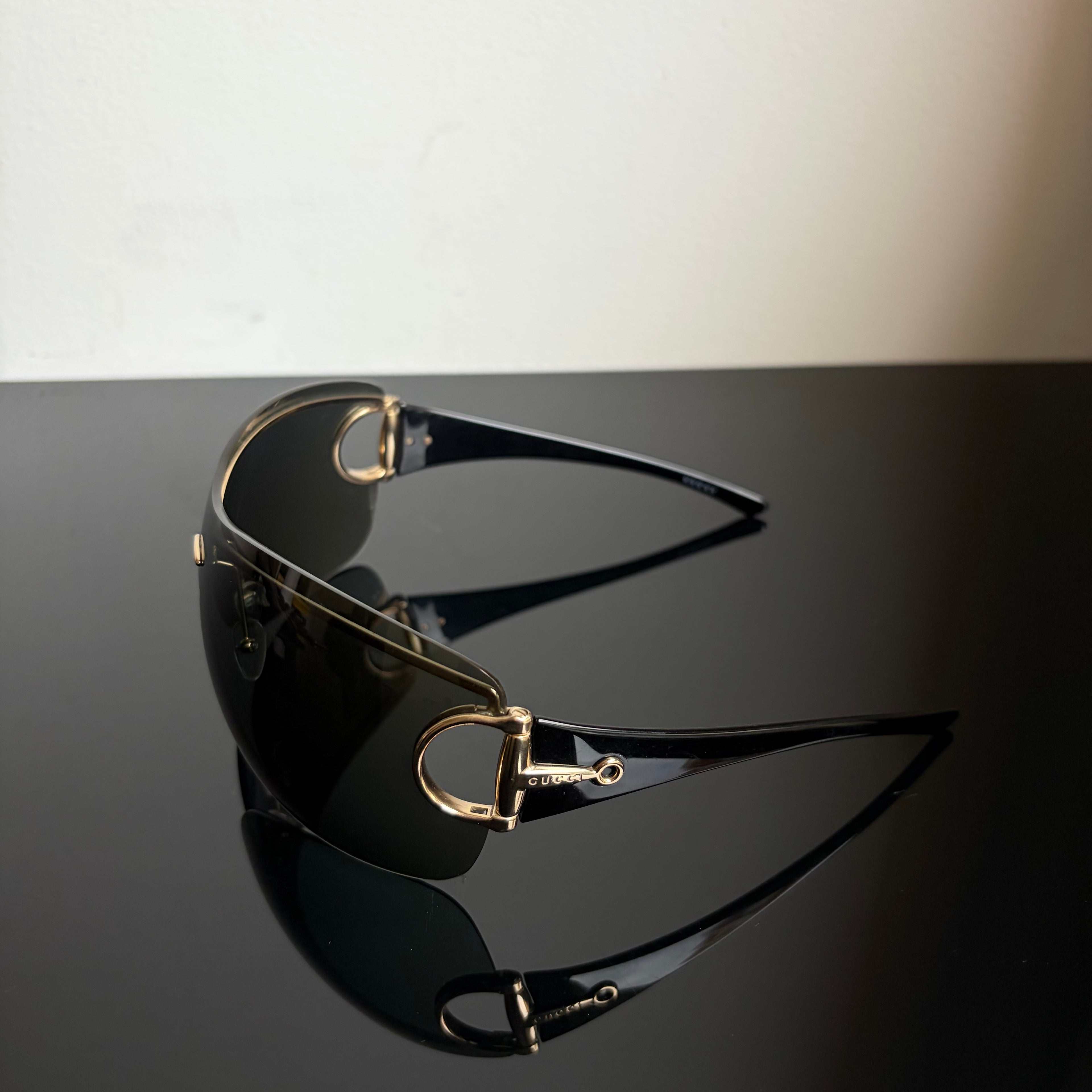 Gucci 2711 Sunglasses