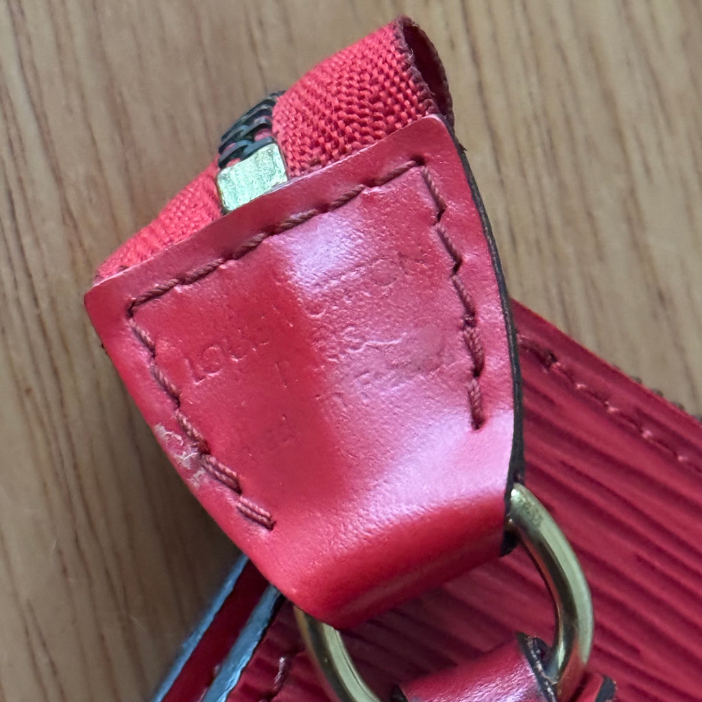Louis Vuitton Epi Pochette Bag