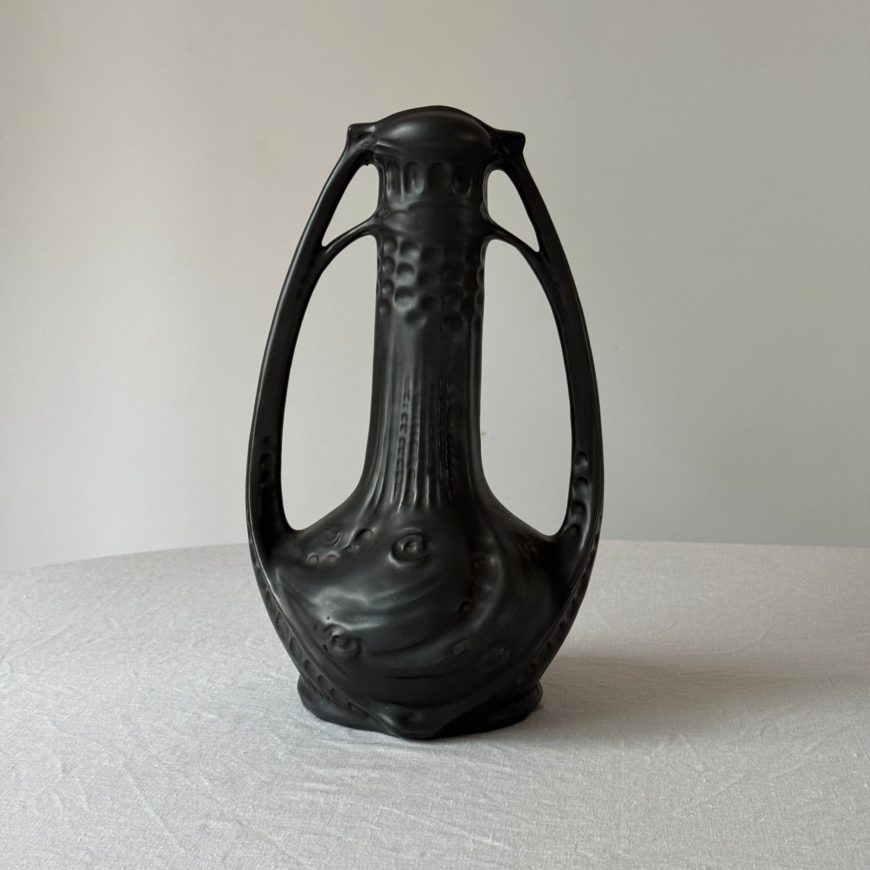 Vaso Dark Art Nouveau