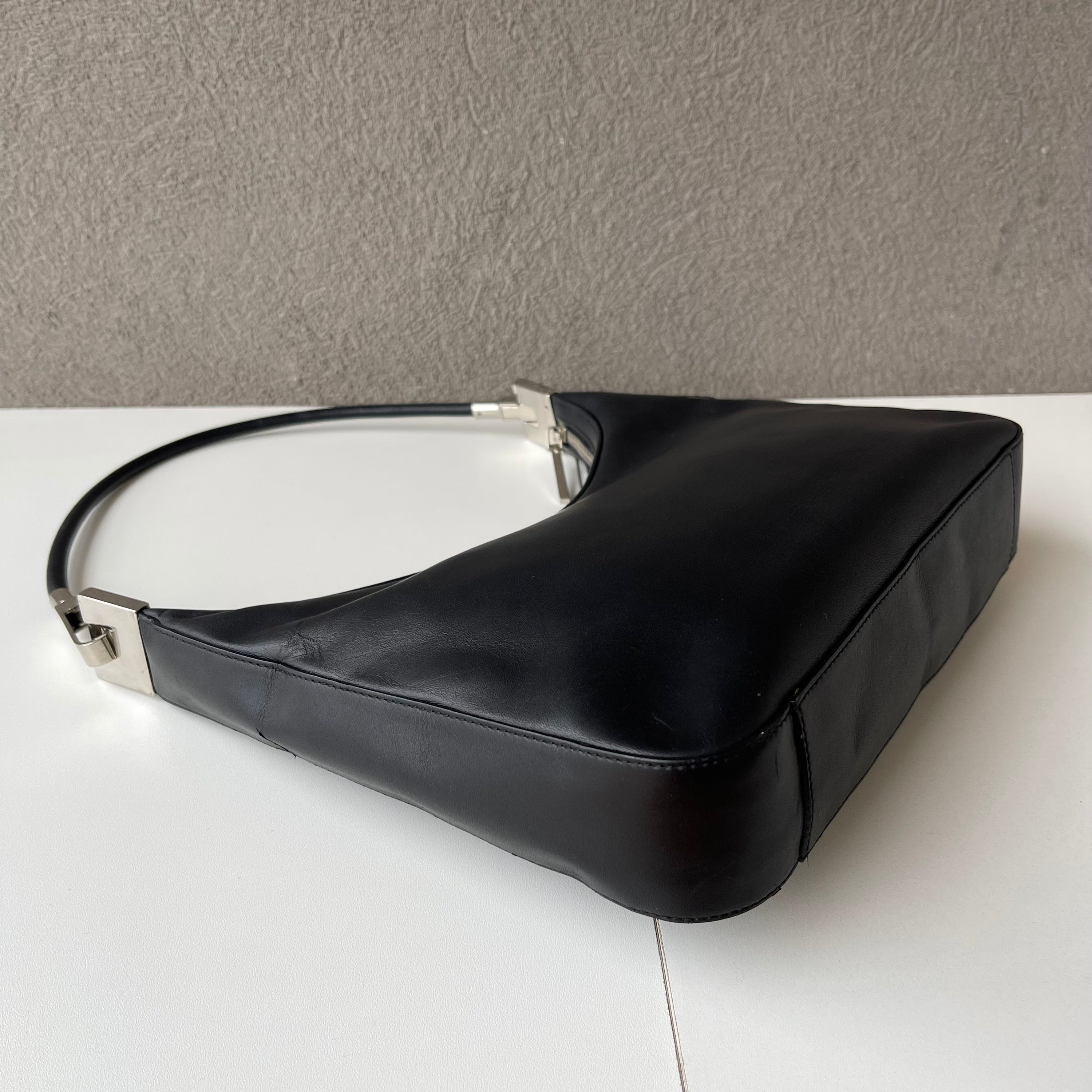 Gucci by Tom Ford Shoulder Bag