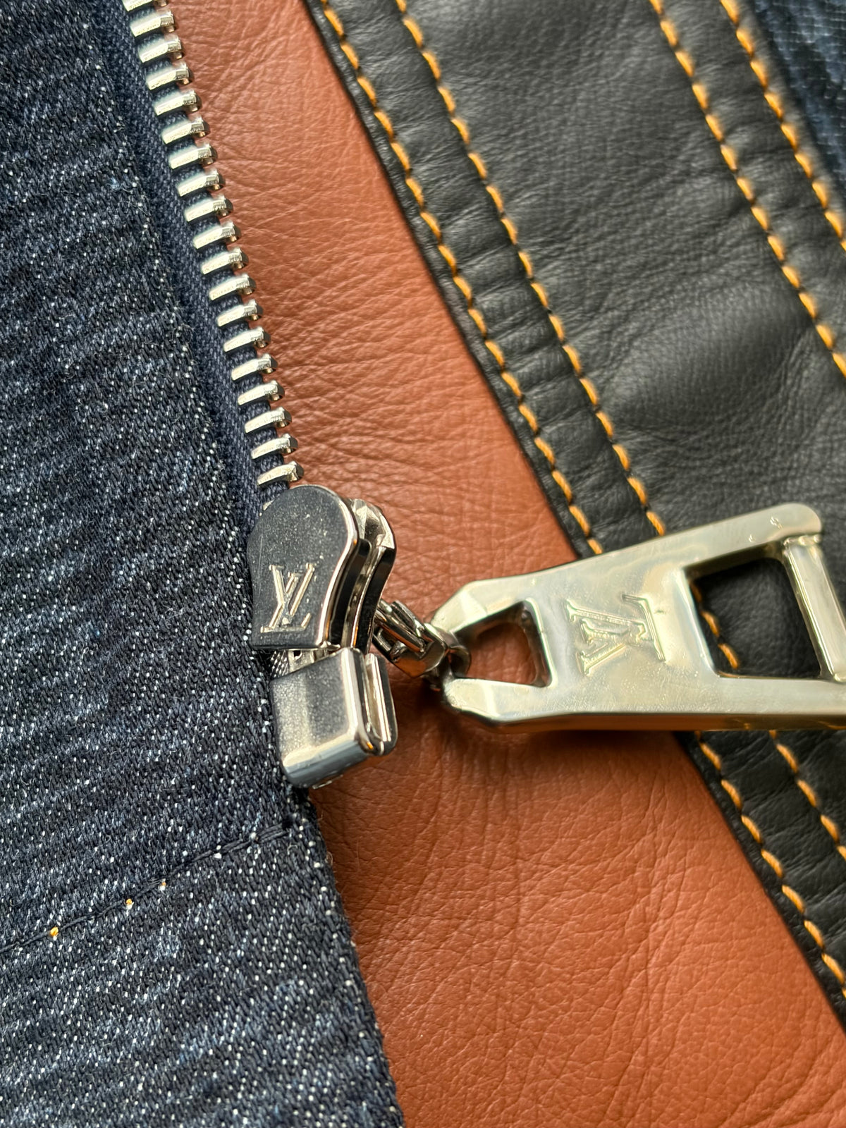 Louis Vuitton 2014 Blue Denim Leather Logo Zip Dress