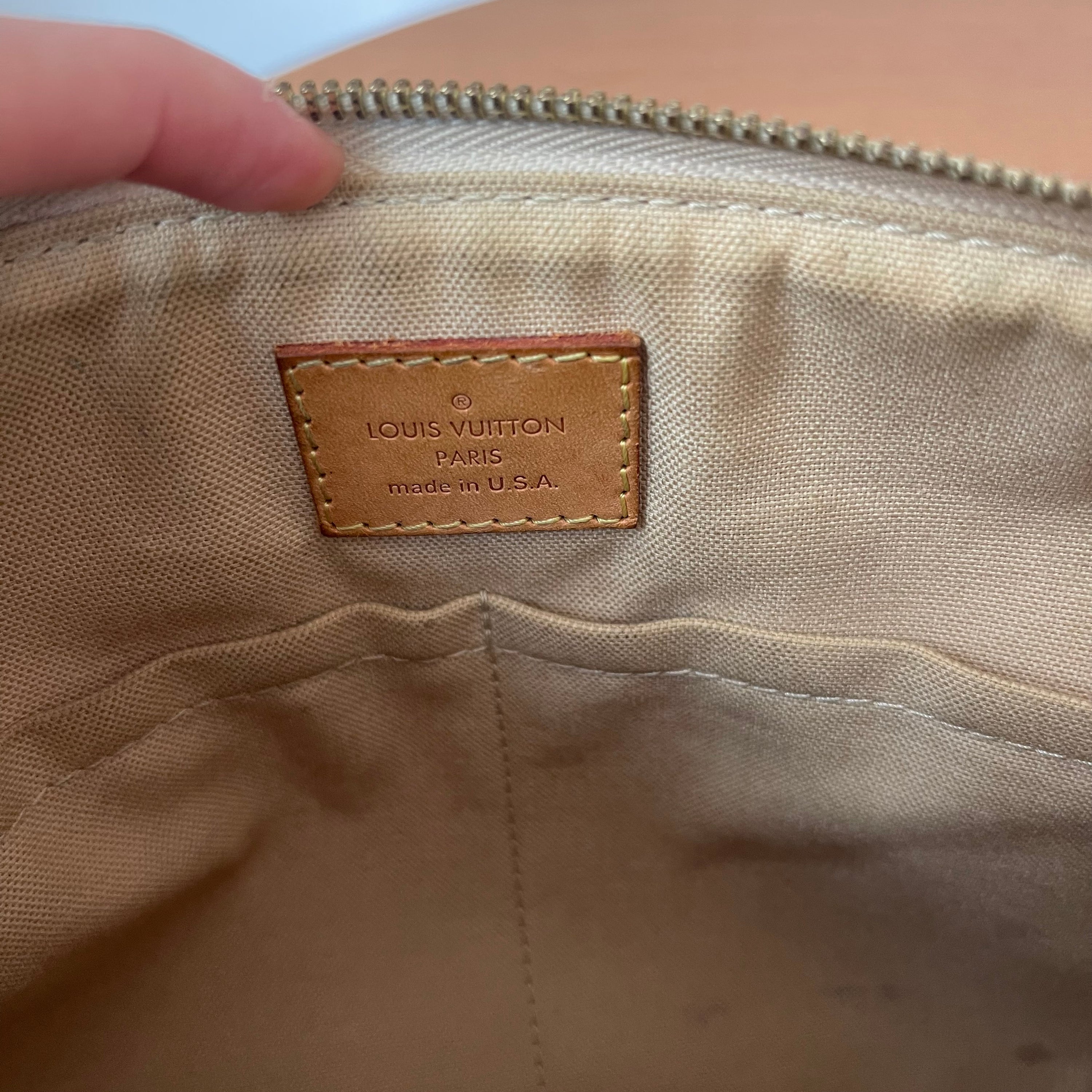 Louis Vuitton Damier Azur Siracusa PM