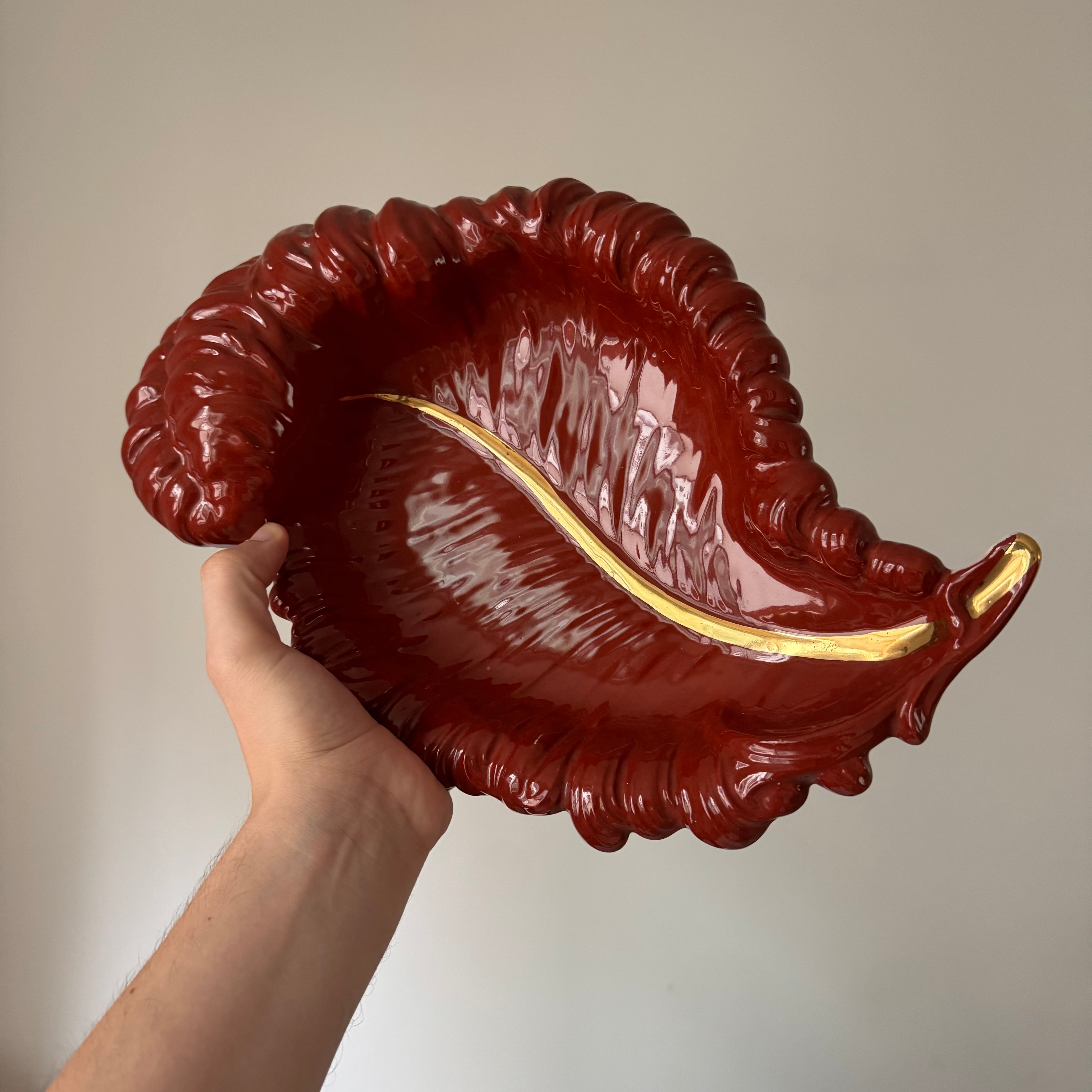 Porcelaine de Paris Leaf Bowl