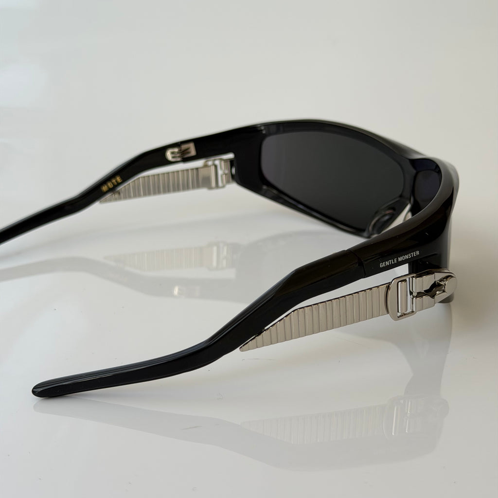 Gentle Monster Mote 01 Sunglasses