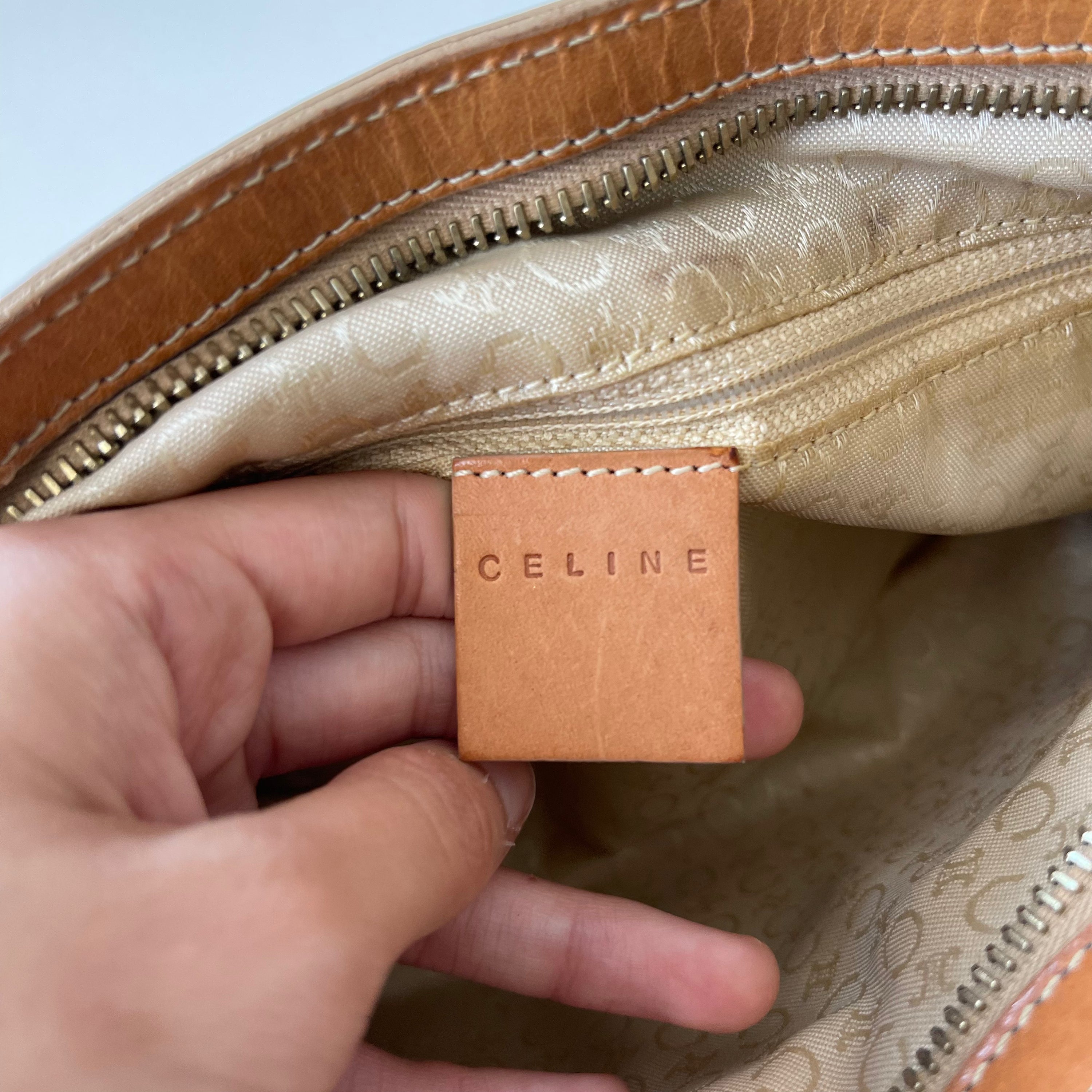 Celine Pochette