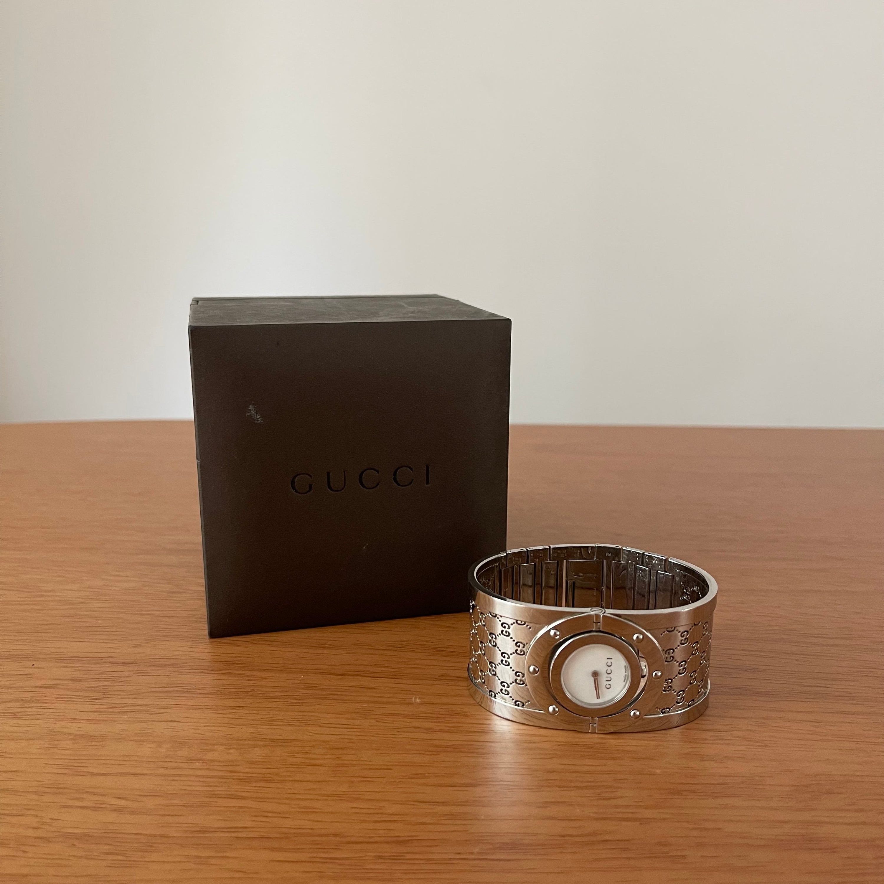 Gucci Twirl Watch