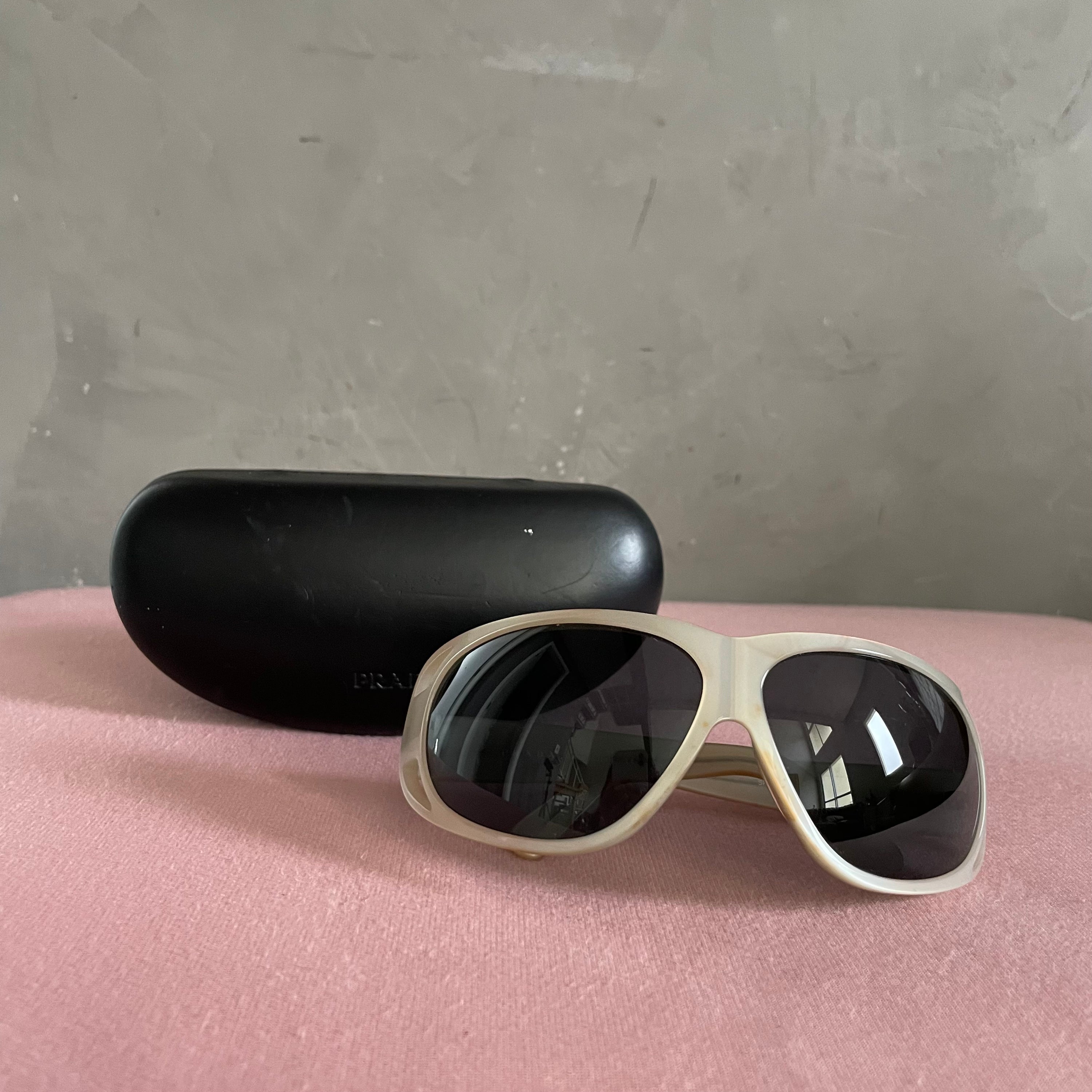 Prada SPR03F Sunglasses