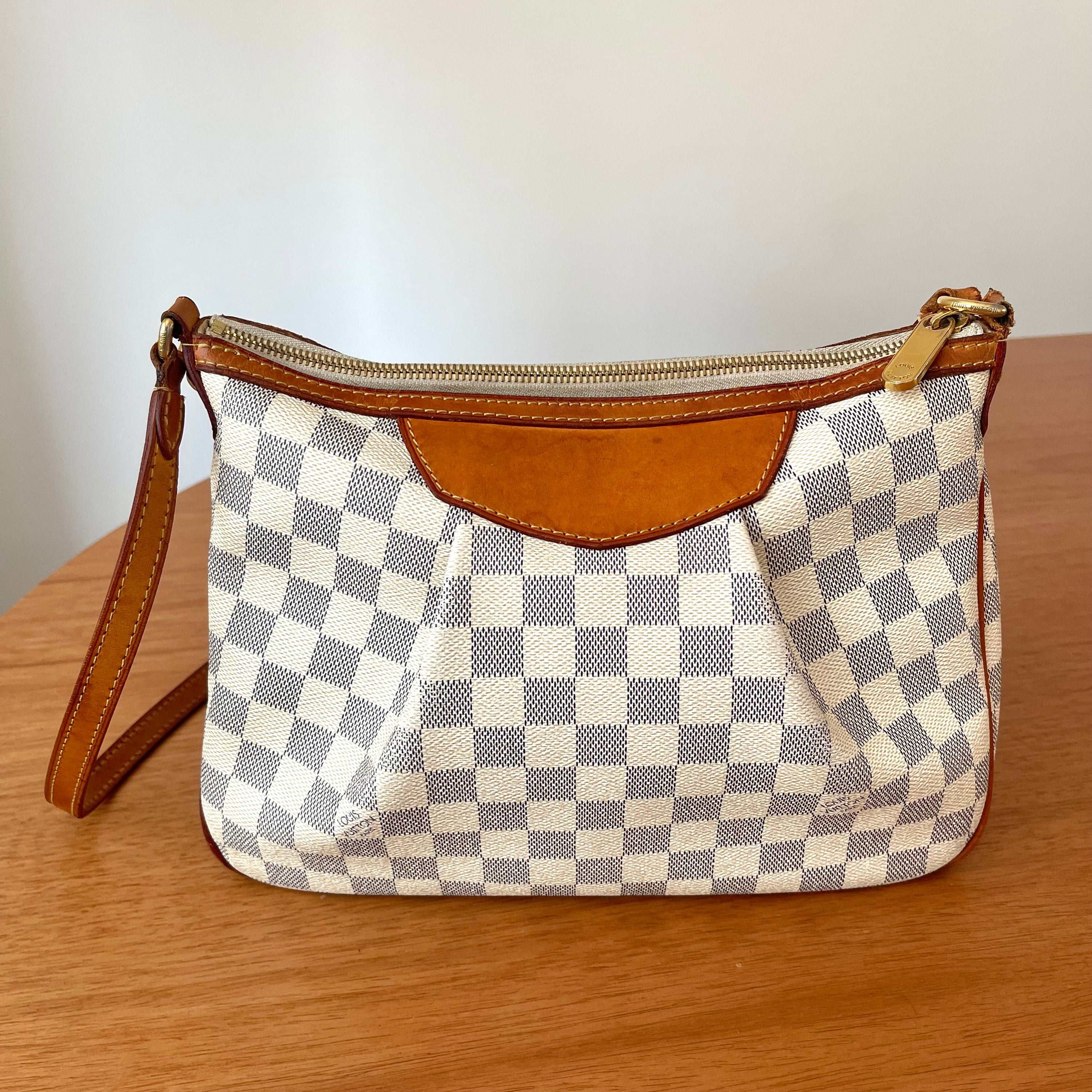Louis Vuitton Damier Azur Siracusa PM