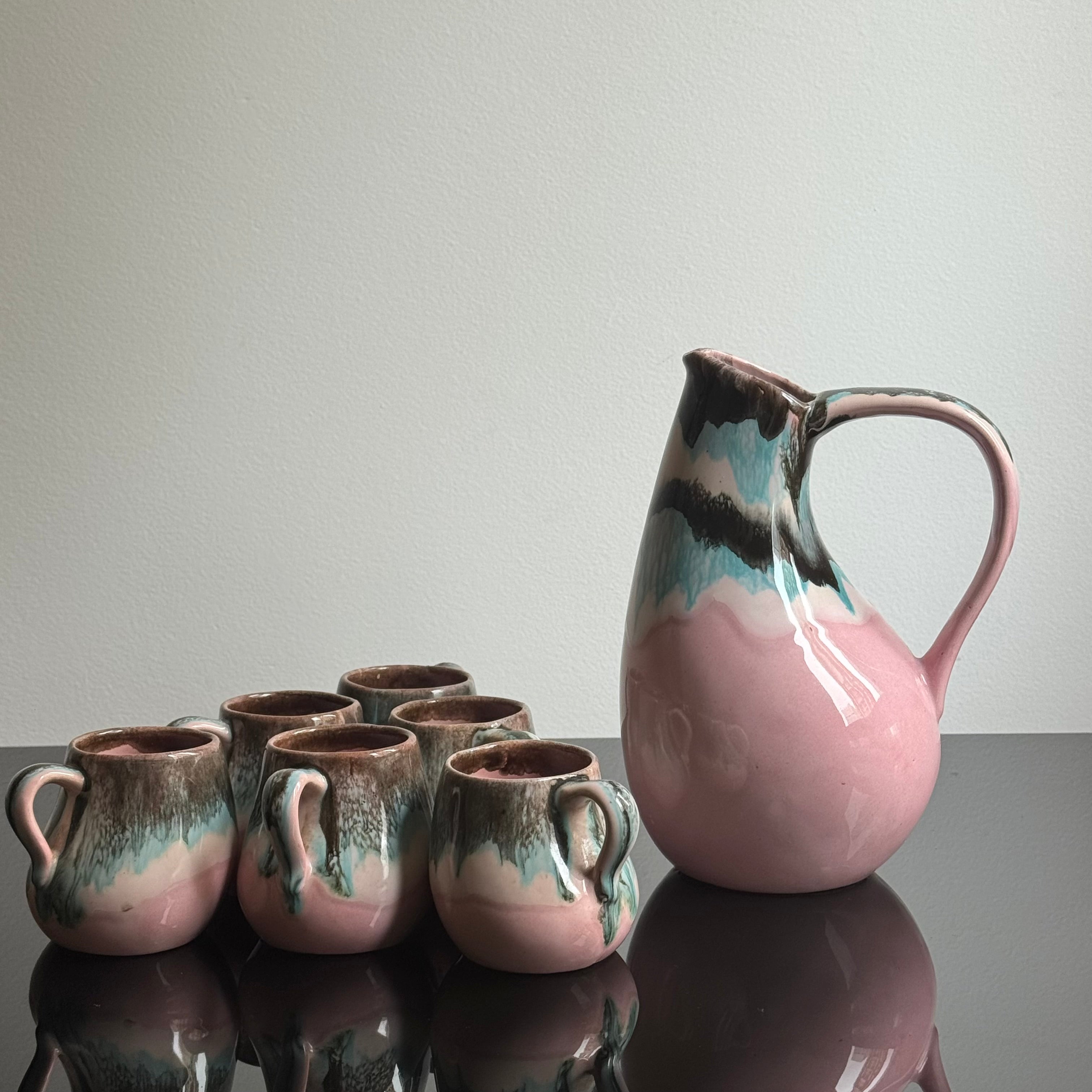Set Jarra e canecas “Pink”