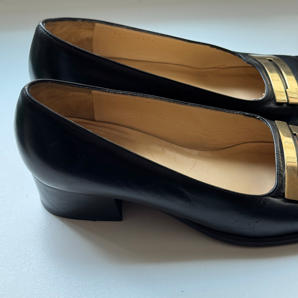 Gucci Vintage Black Leather Square-Toe Loafers