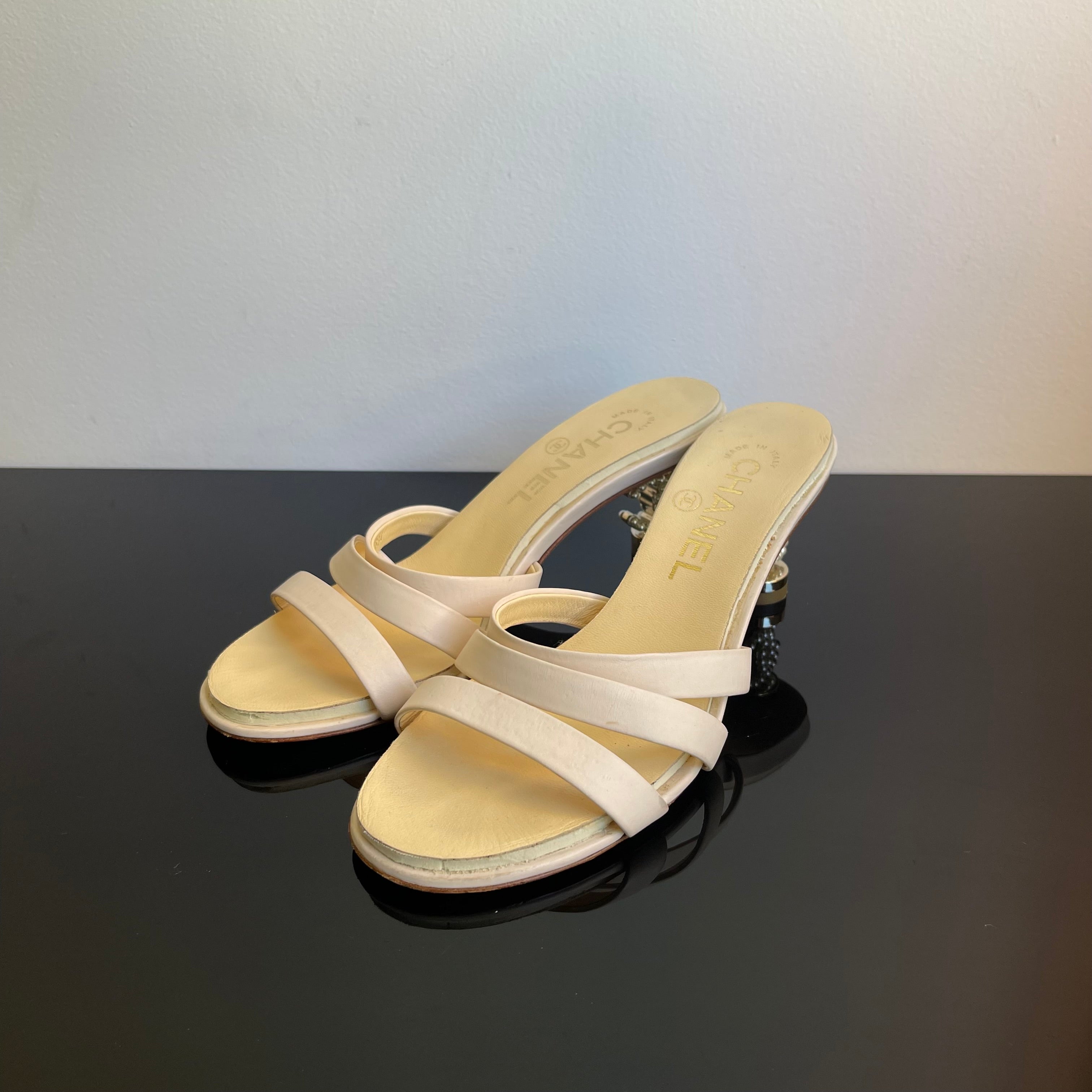 Chanel Vintage Pearl Logo Heels