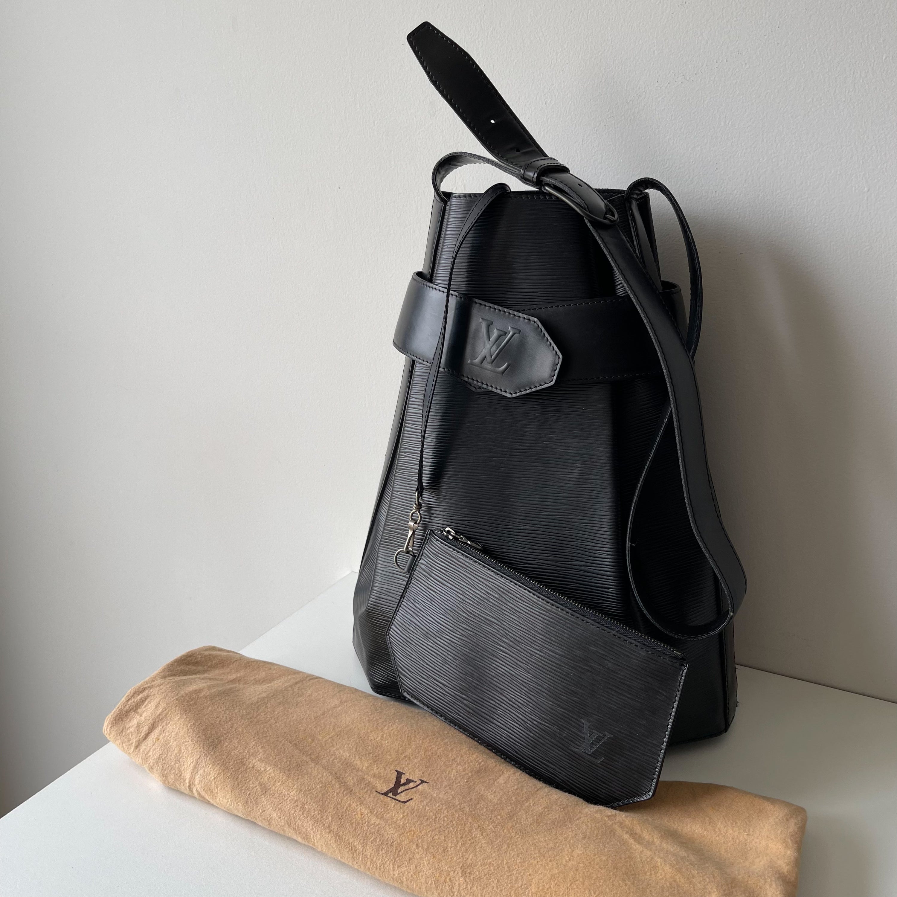 Louis Vuitton Epi Sac D’Epaule