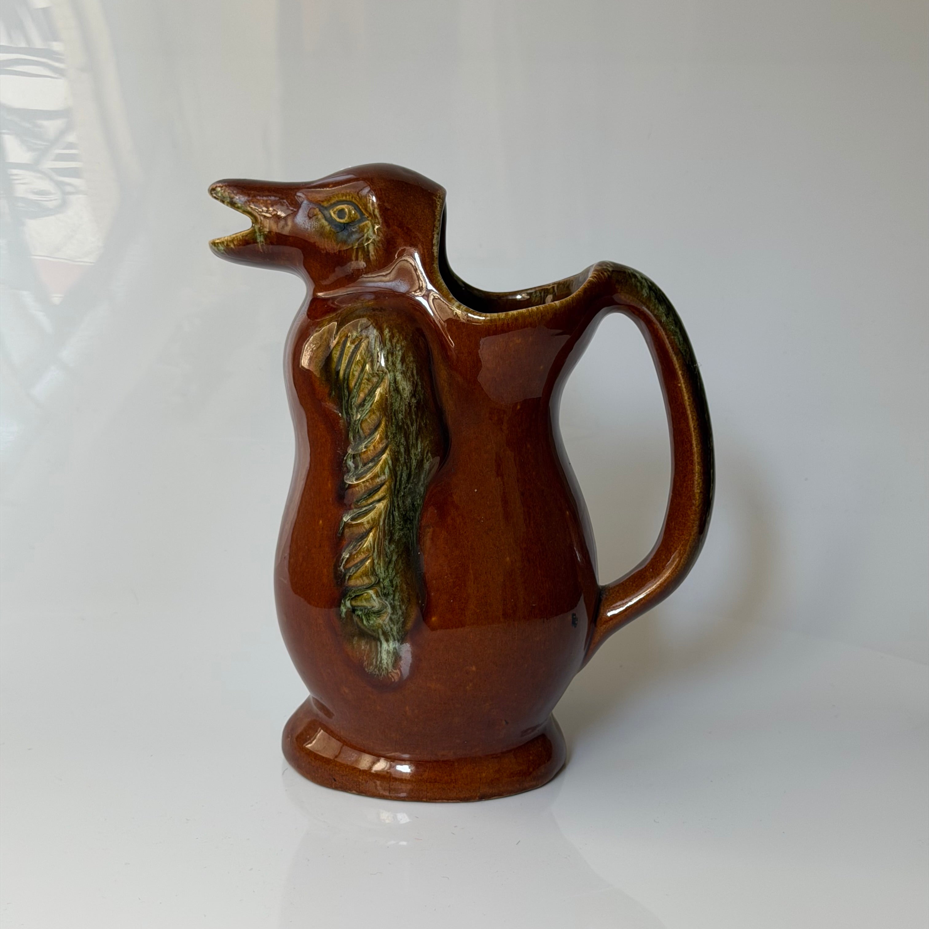 Jarra “Penguin” 1970s