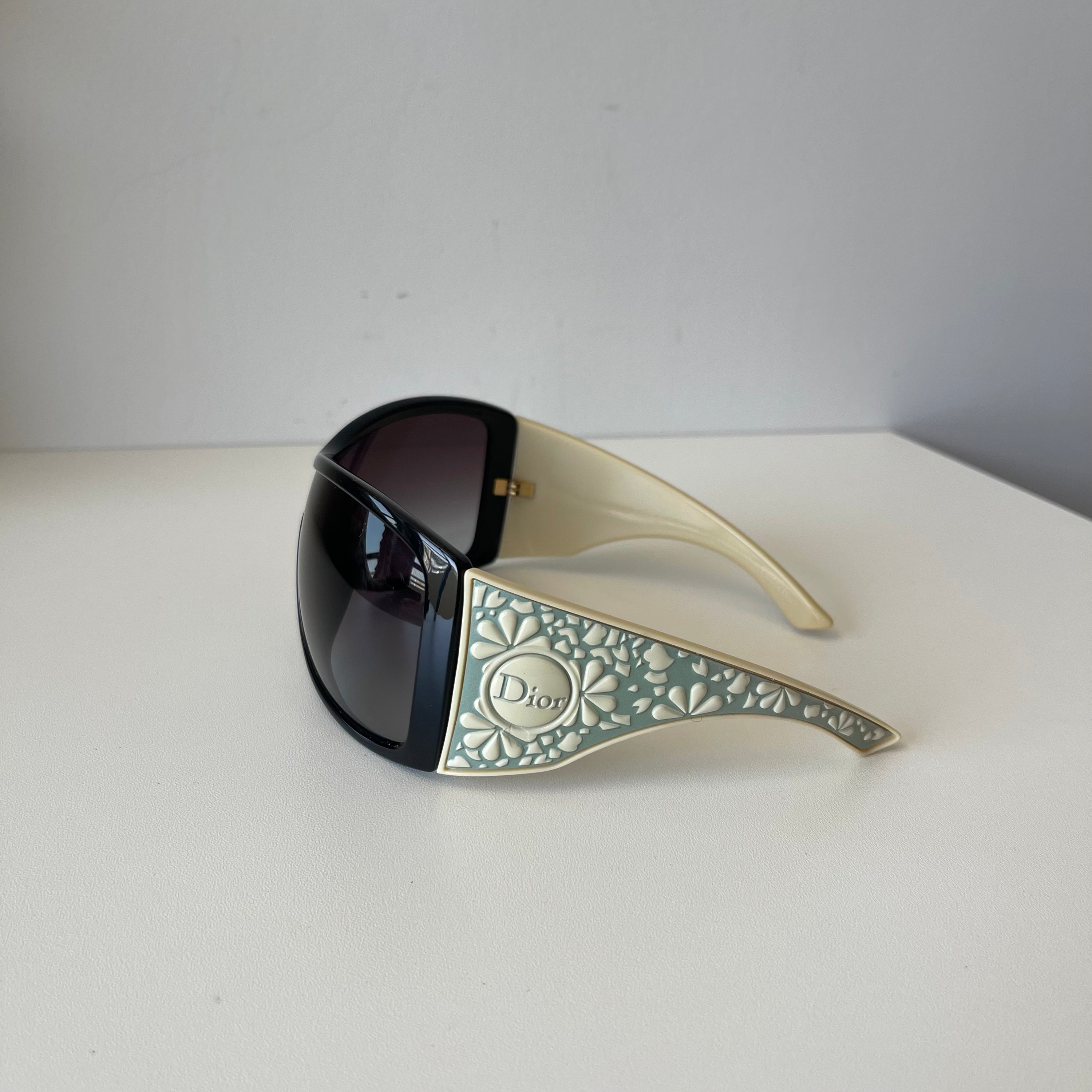 Christian dior Cherry Tree Sunglasses