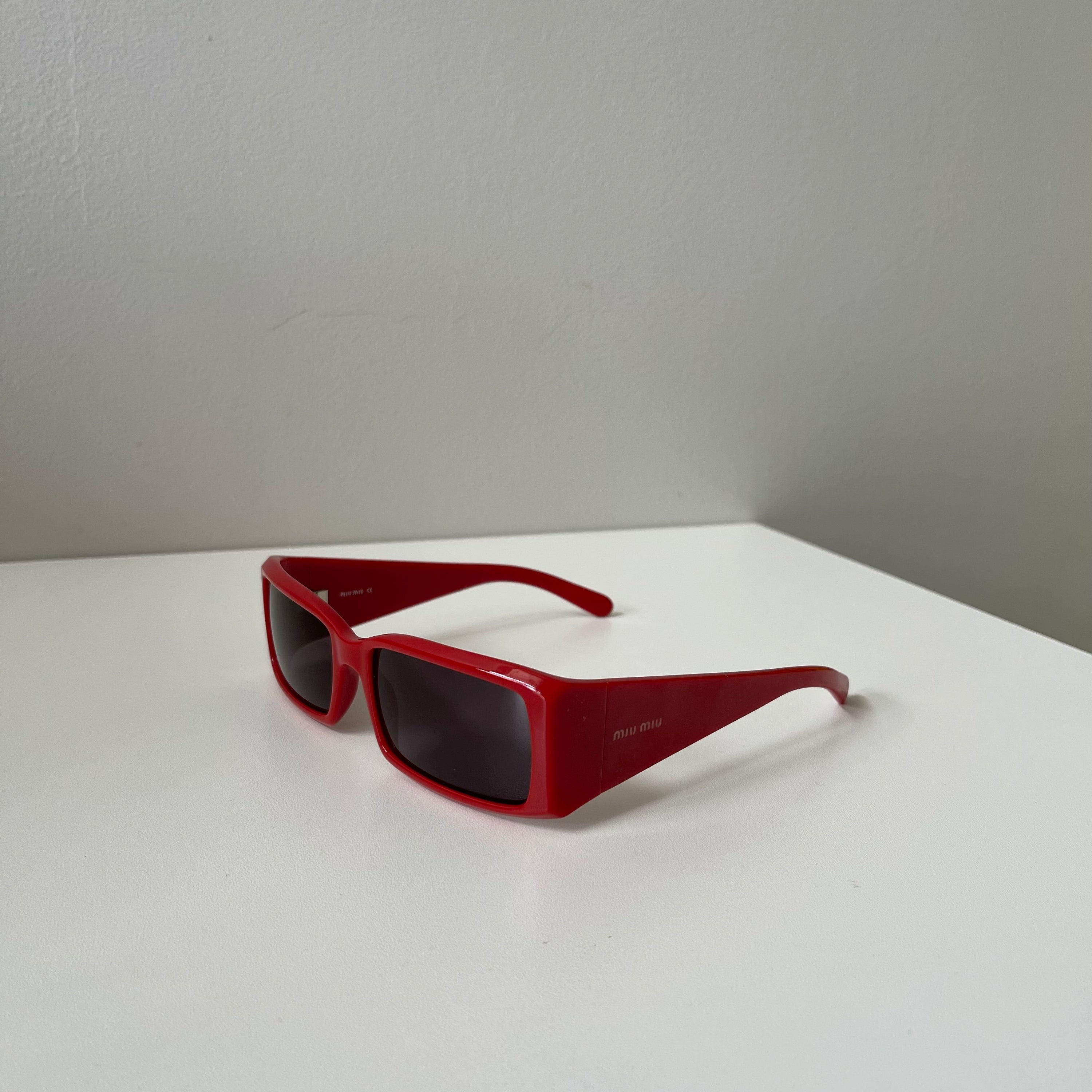 Miu Miu SMUF19 Red Sunglasses