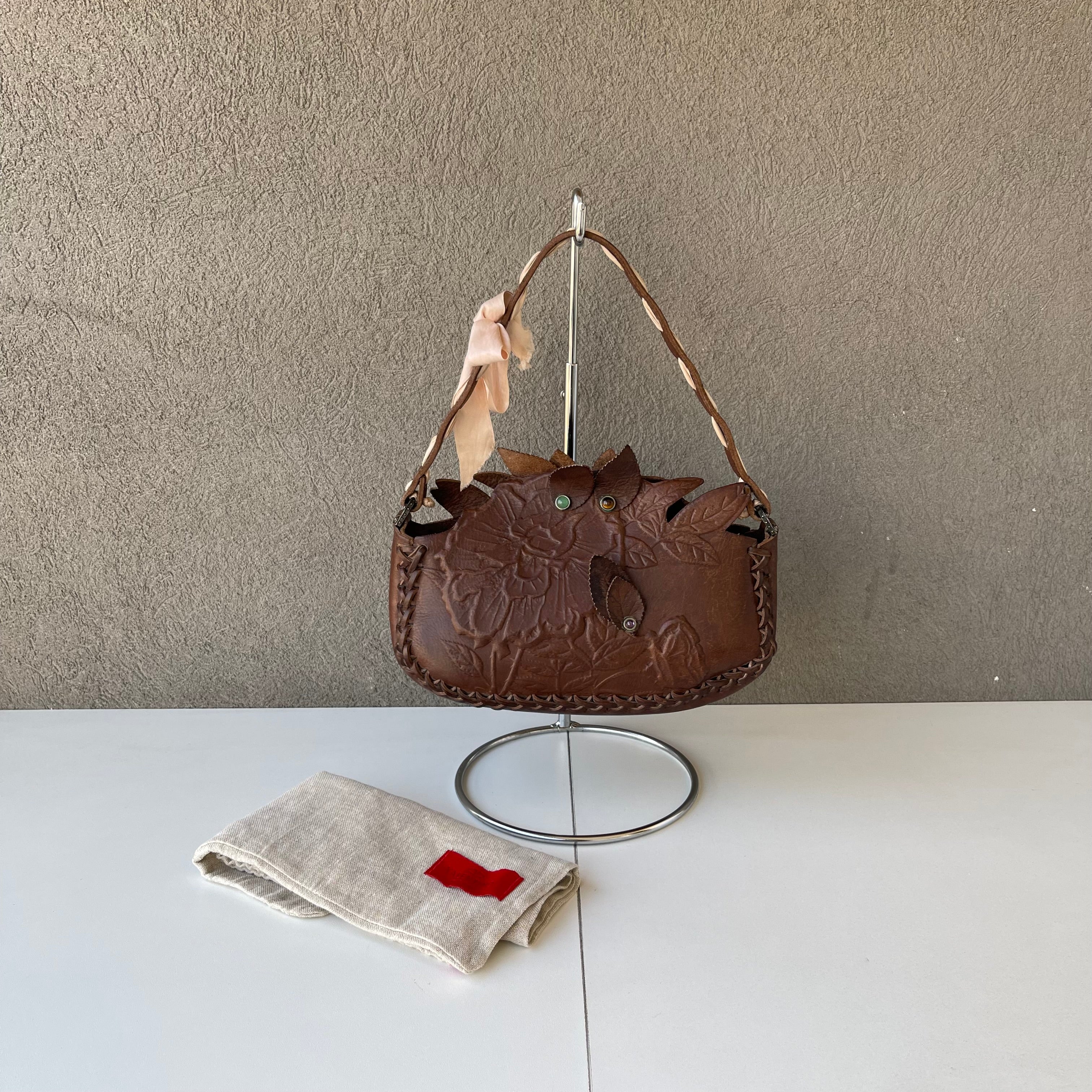 Valentino Ribbon Leather Leaf Bag – seffvintage