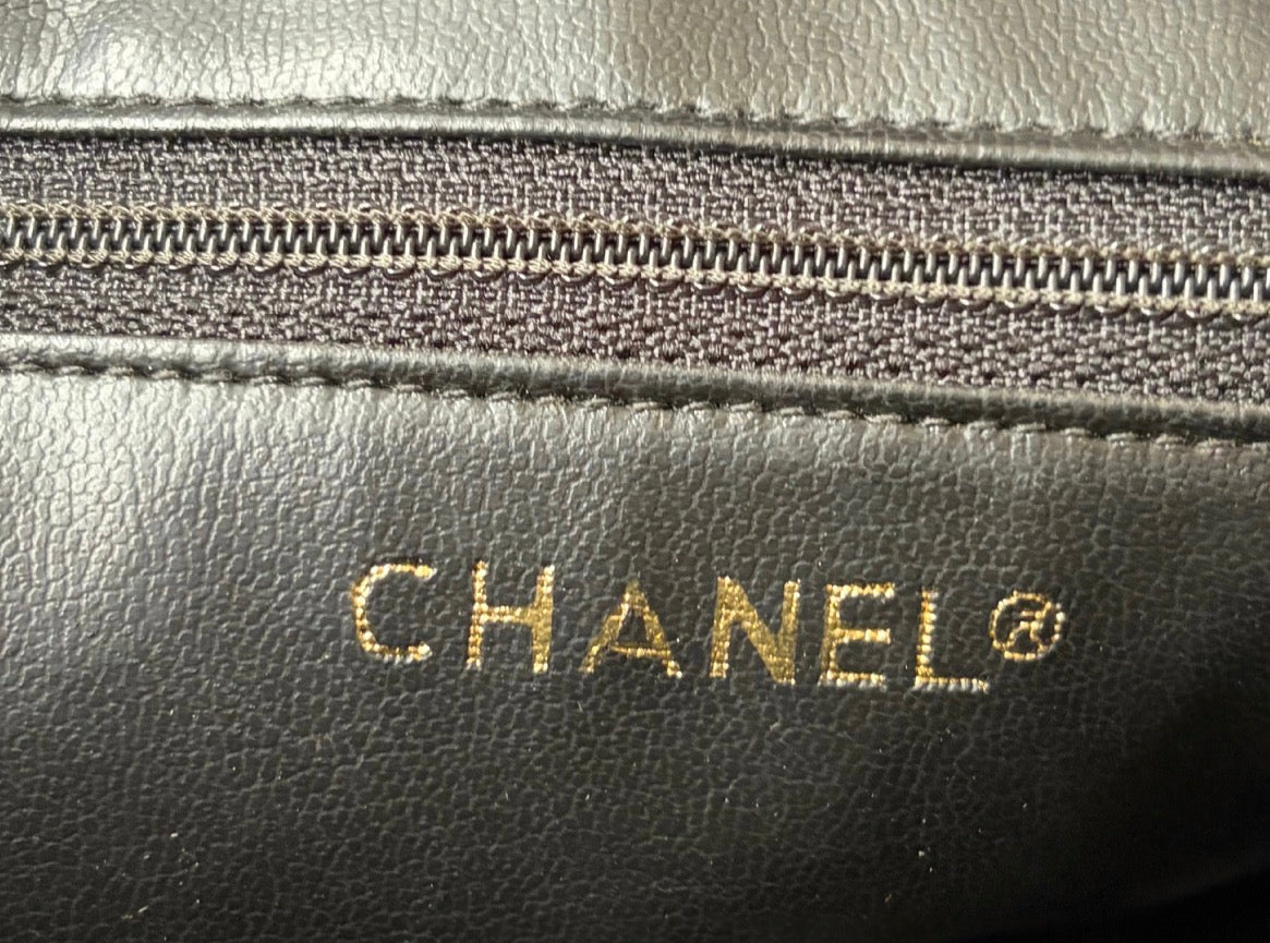 Chanel 1991 Chain Tote Bag