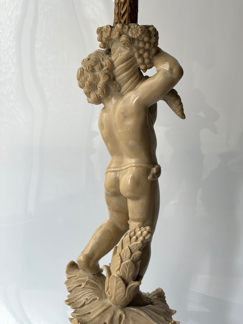 Candelabro “Putto” (APENAS SP CAPITAL)