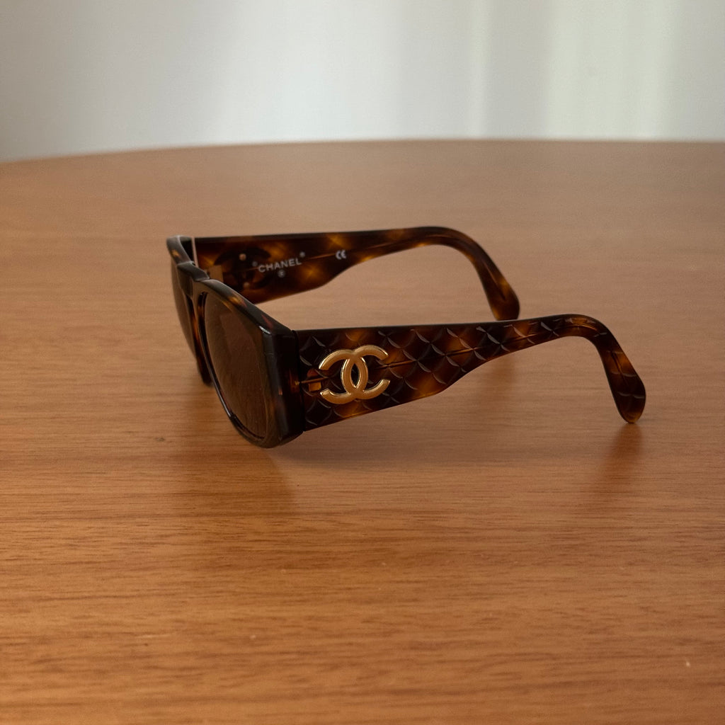 Chanel 01450 90s sunglasses