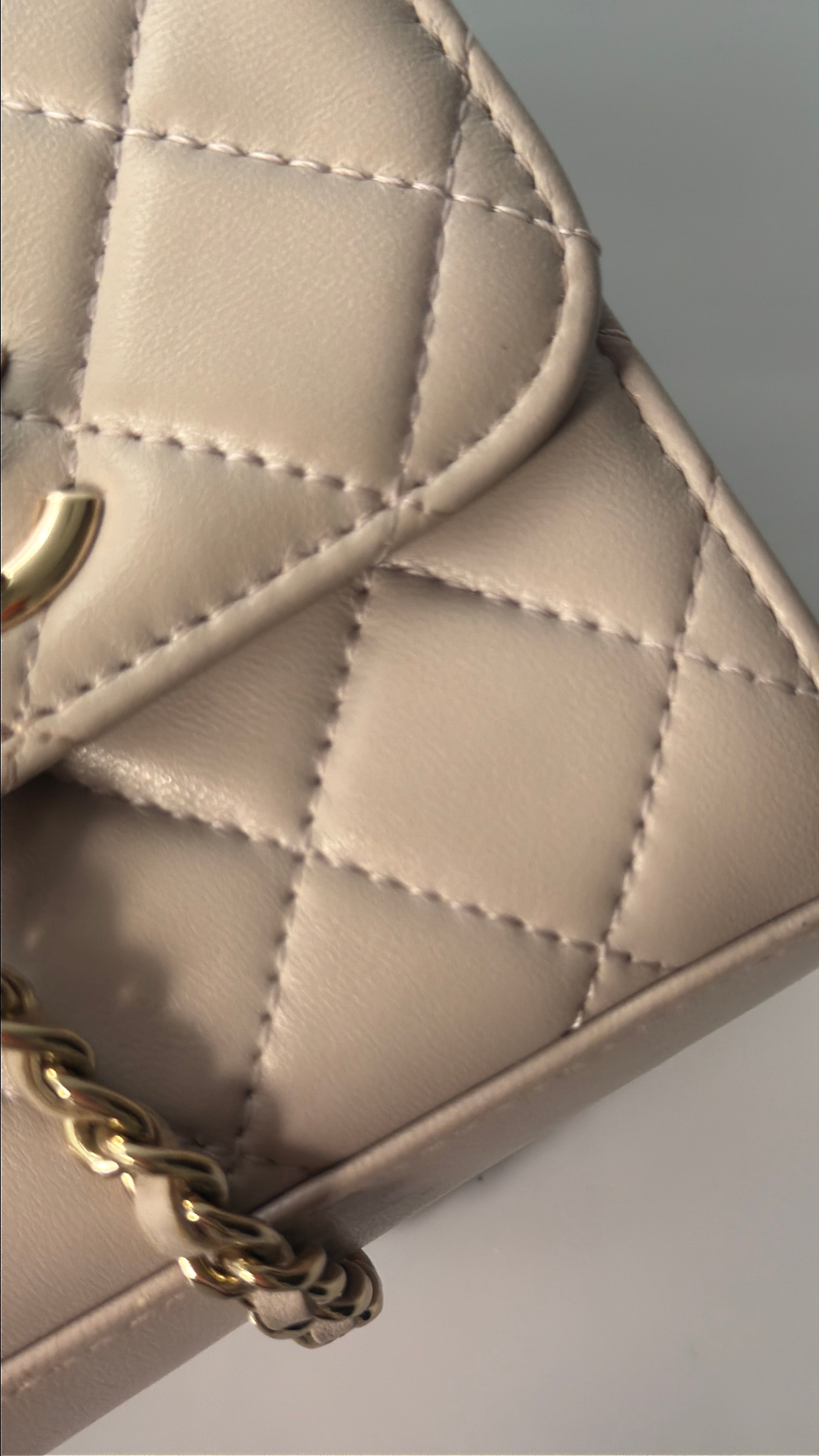 Chanel Rosé Micro Trendy Bag