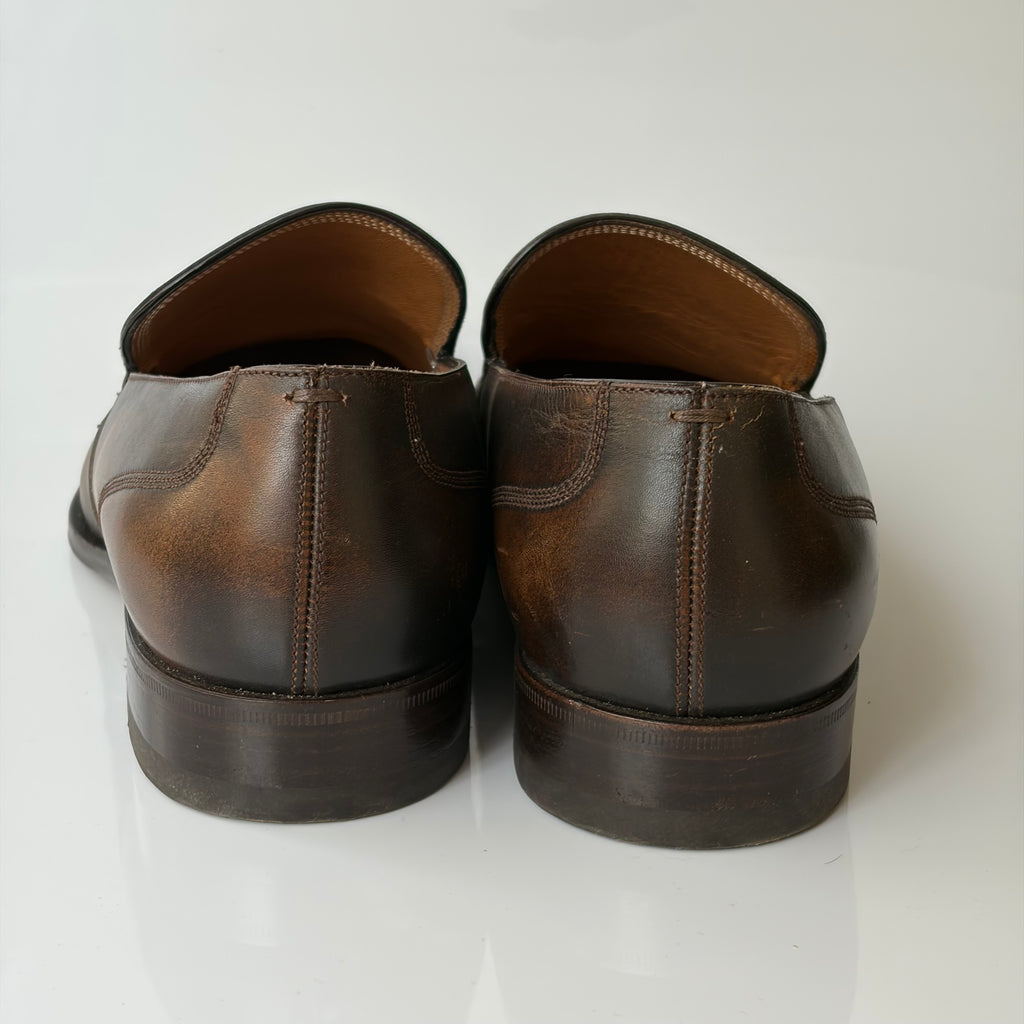 Gucci Classic Distressed Brown Shoes