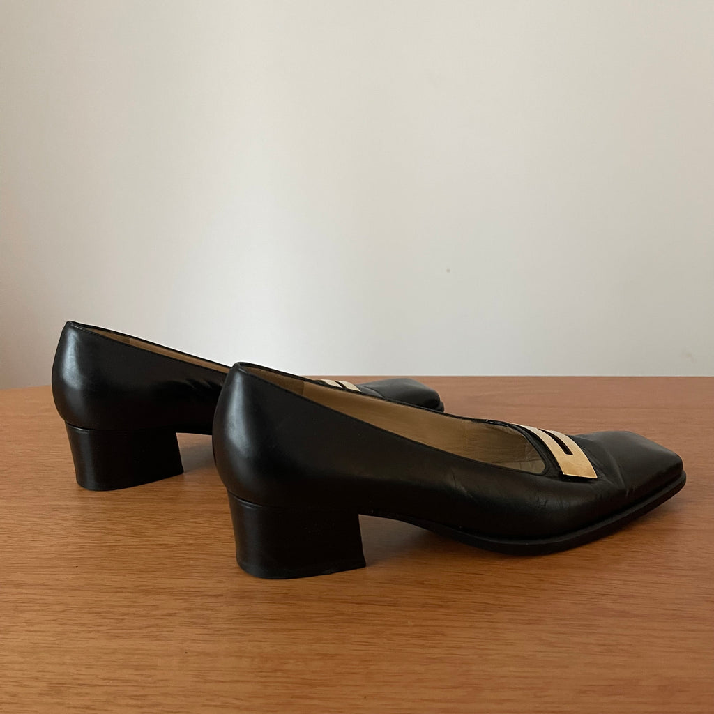Gucci Vintage Black Leather Square-Toe Loafers