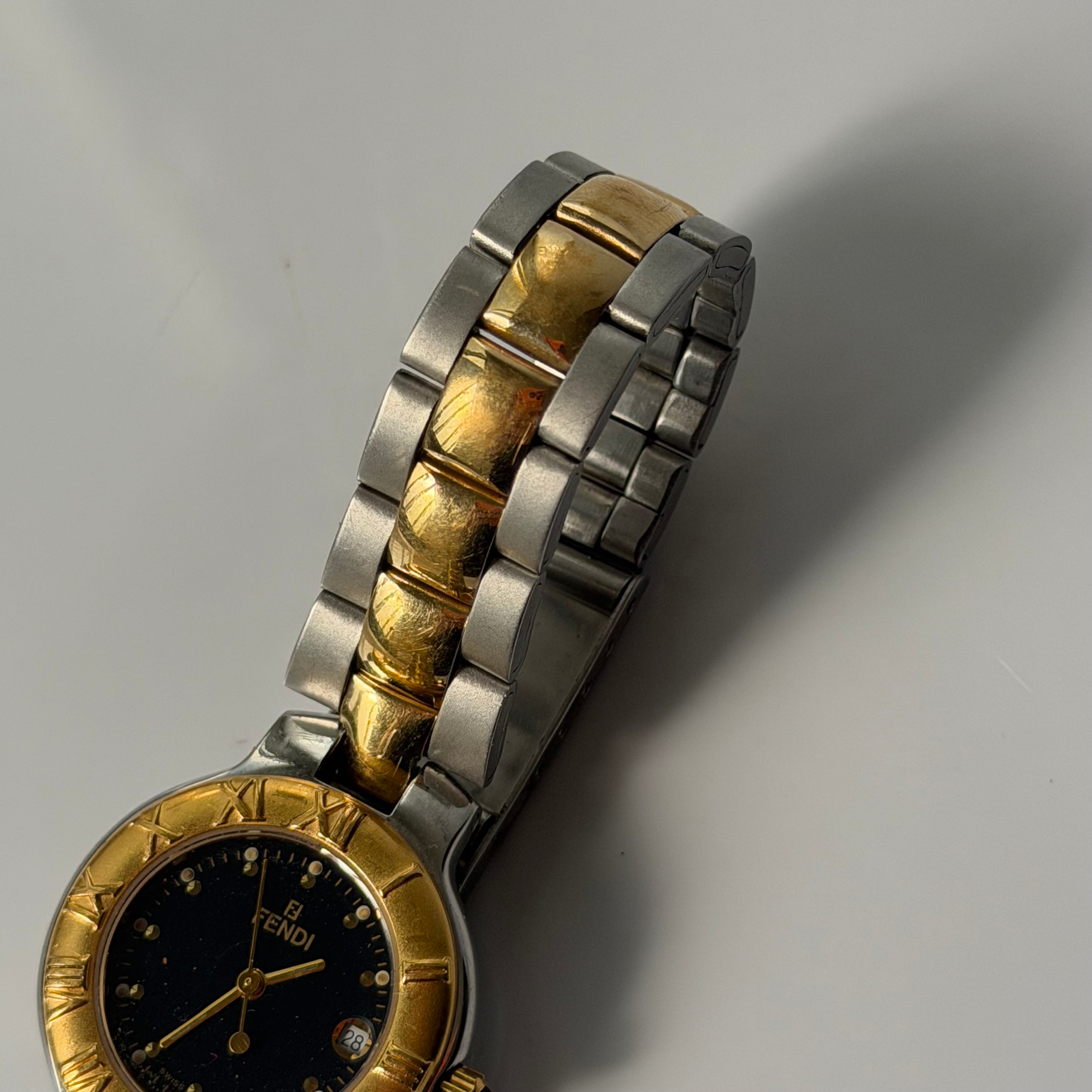 Fendi 900L Watch