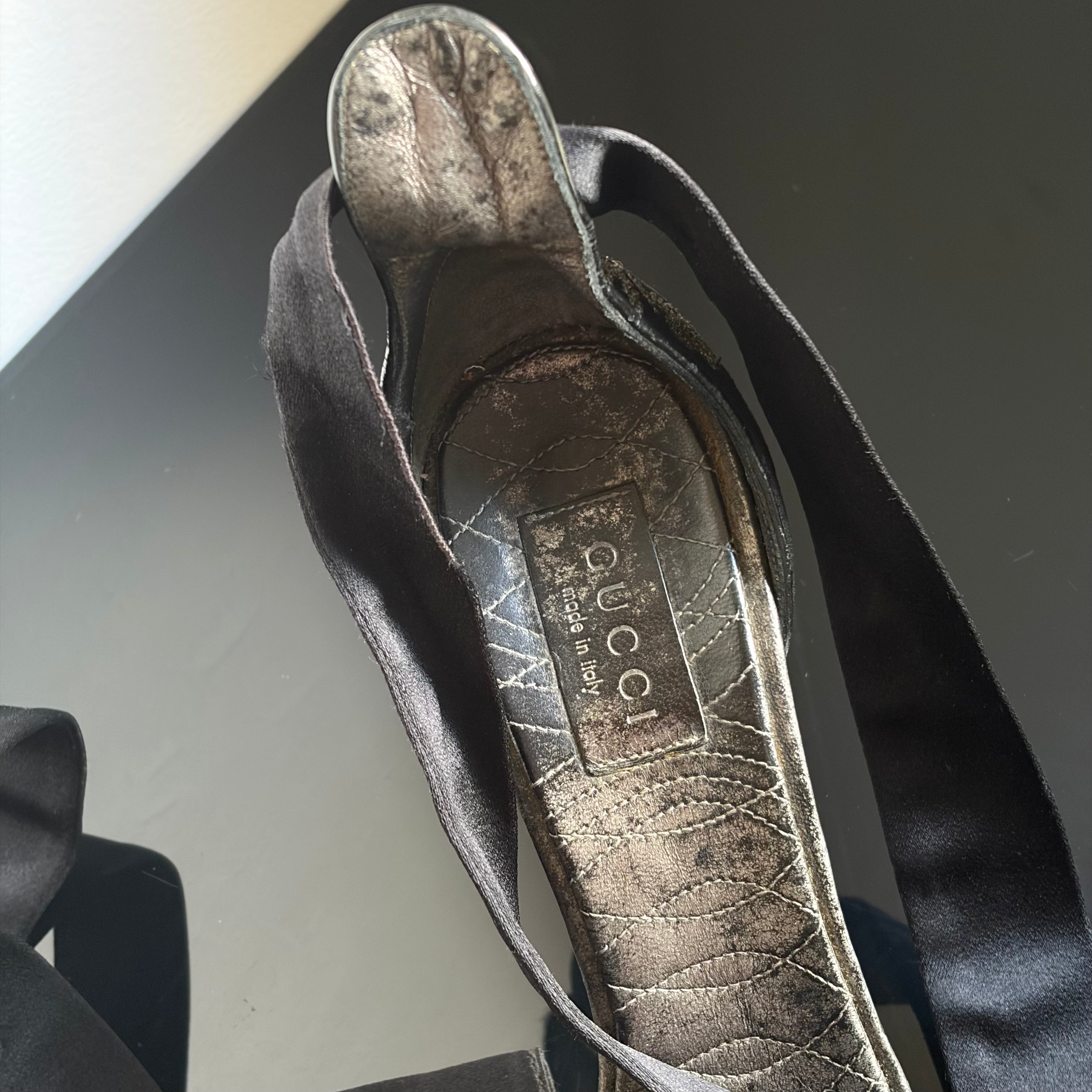 Gucci by Tom Ford Velvet Heels