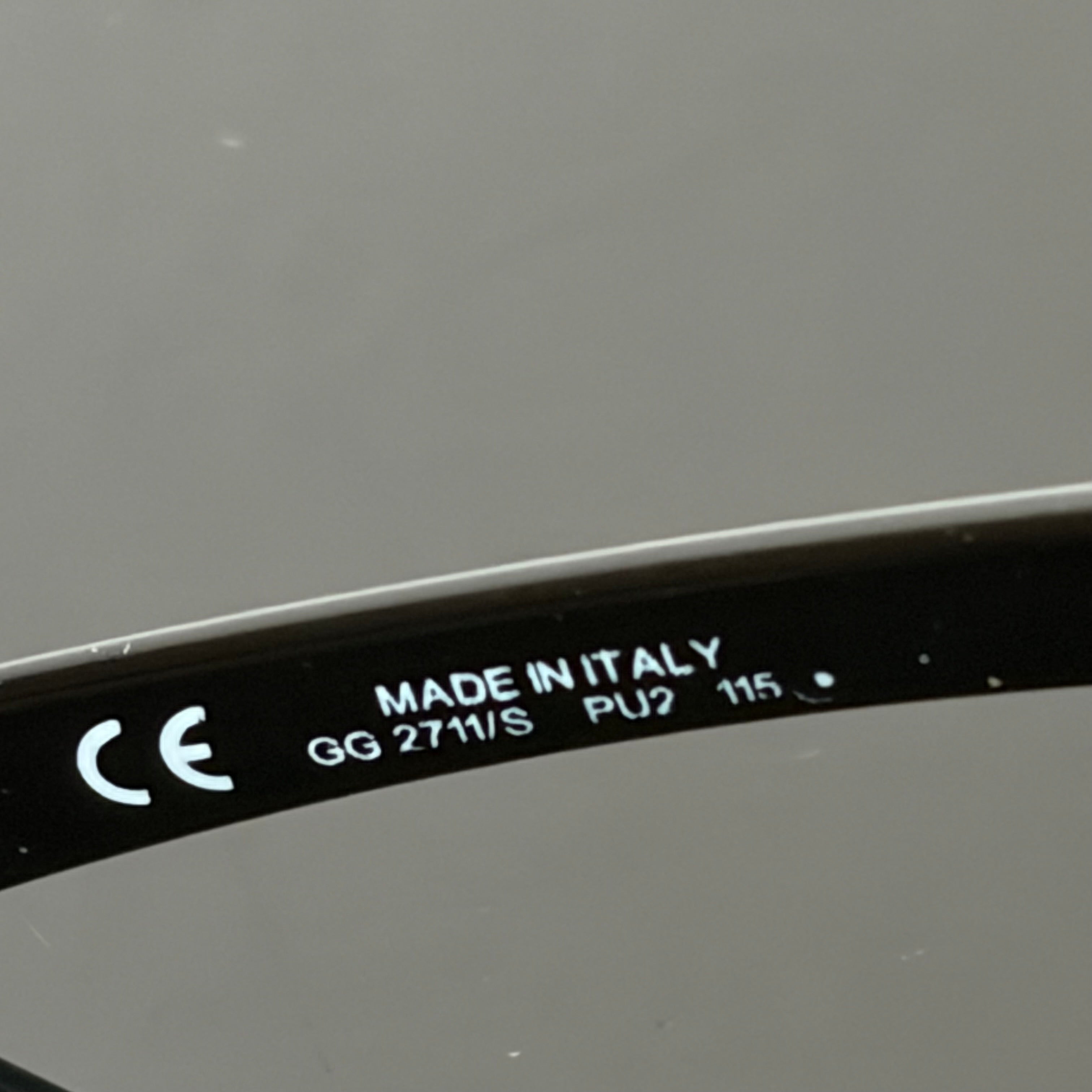 Gucci 2711 Sunglasses
